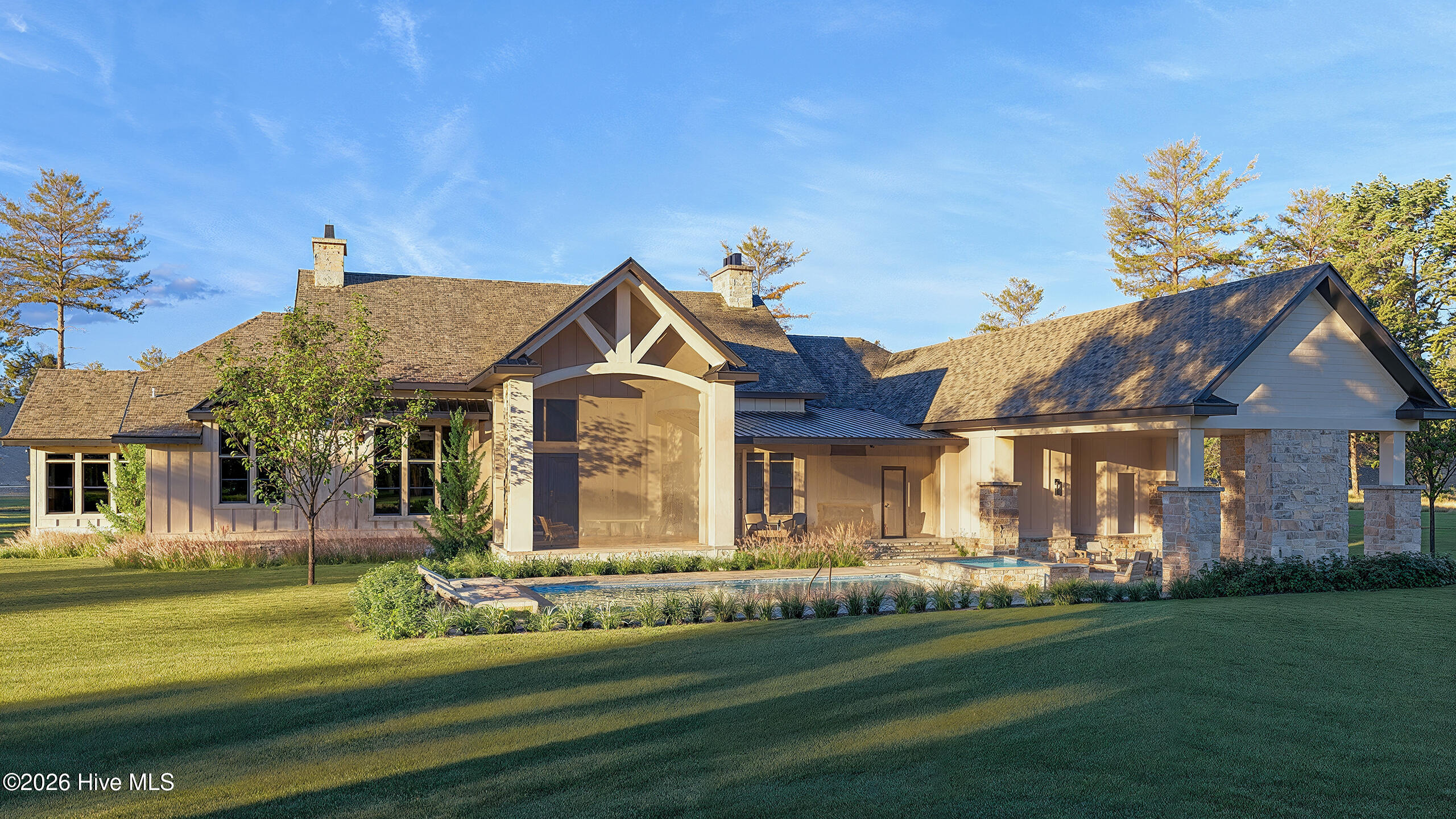 1701 Cattle Drive Property Photo 9