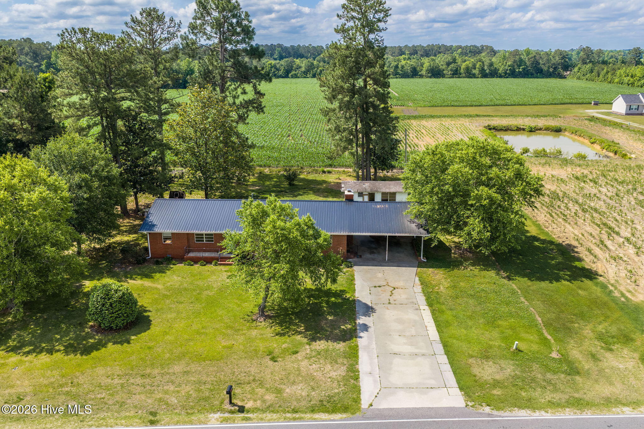 1273 Roseland Road Property Photo 4