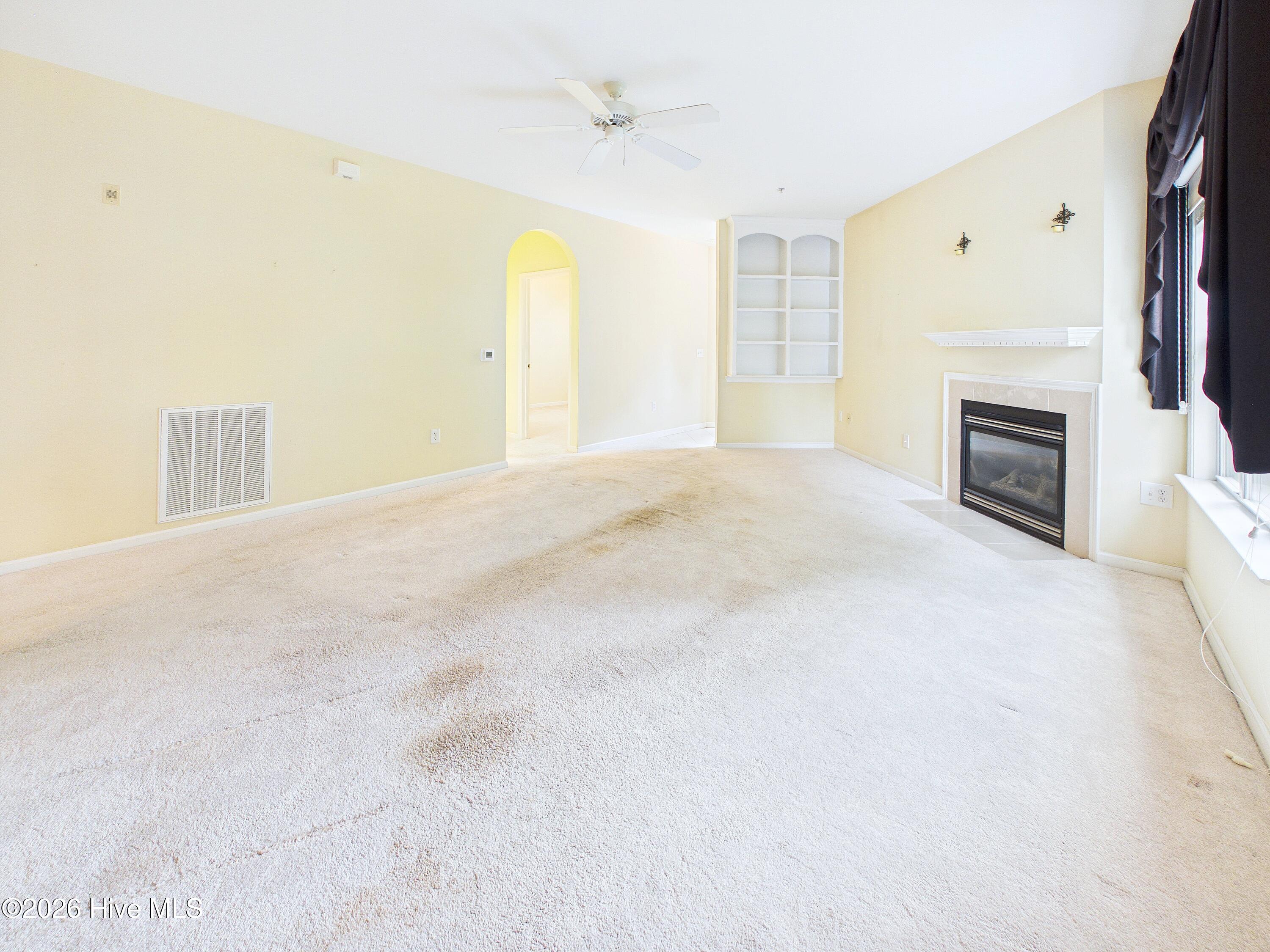 3909 Botsford Court Unit 103 Property Photo 8