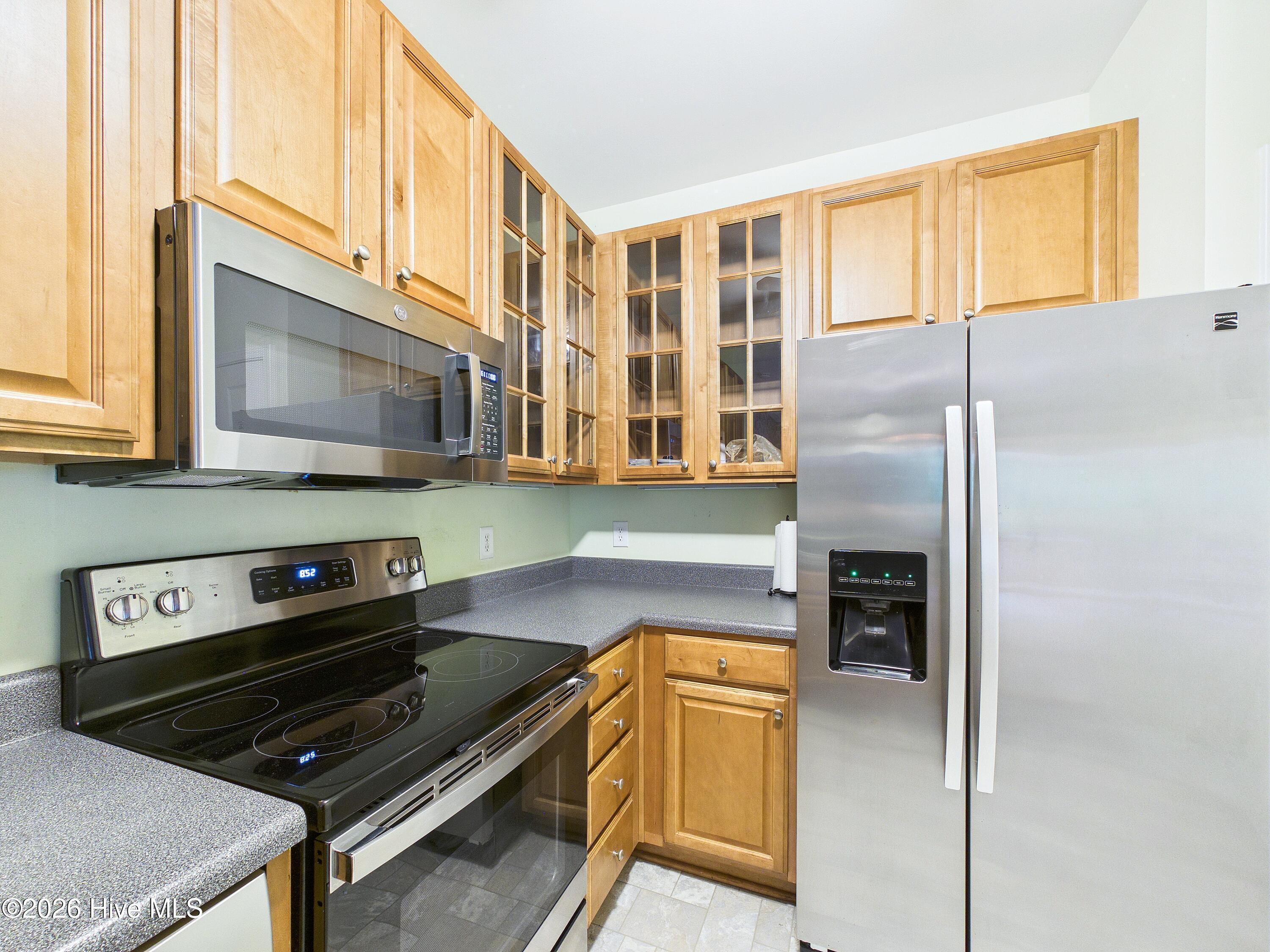 3909 Botsford Court Unit 103 Property Photo 15