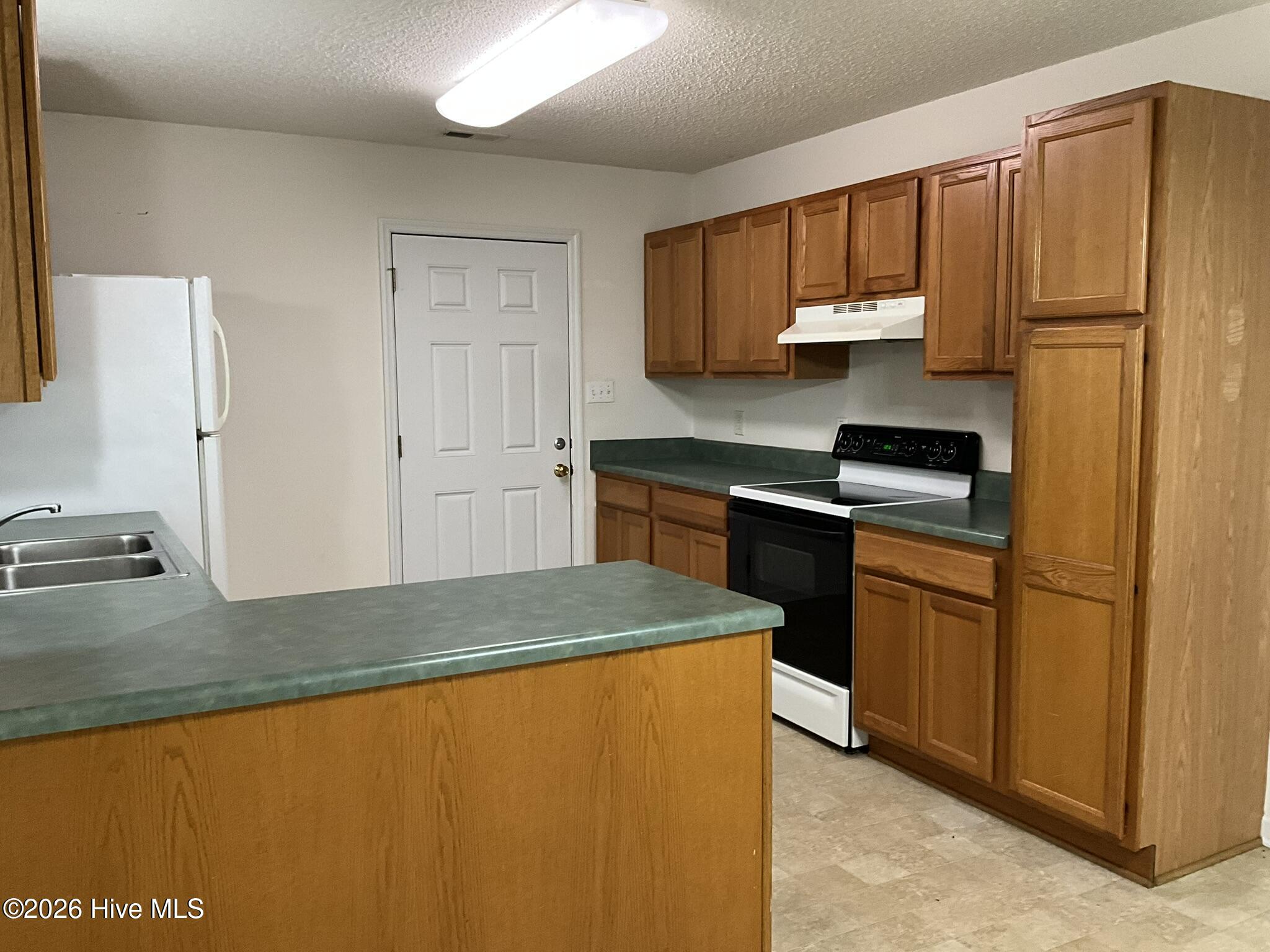 116 Live Oak Drive Property Photo 7