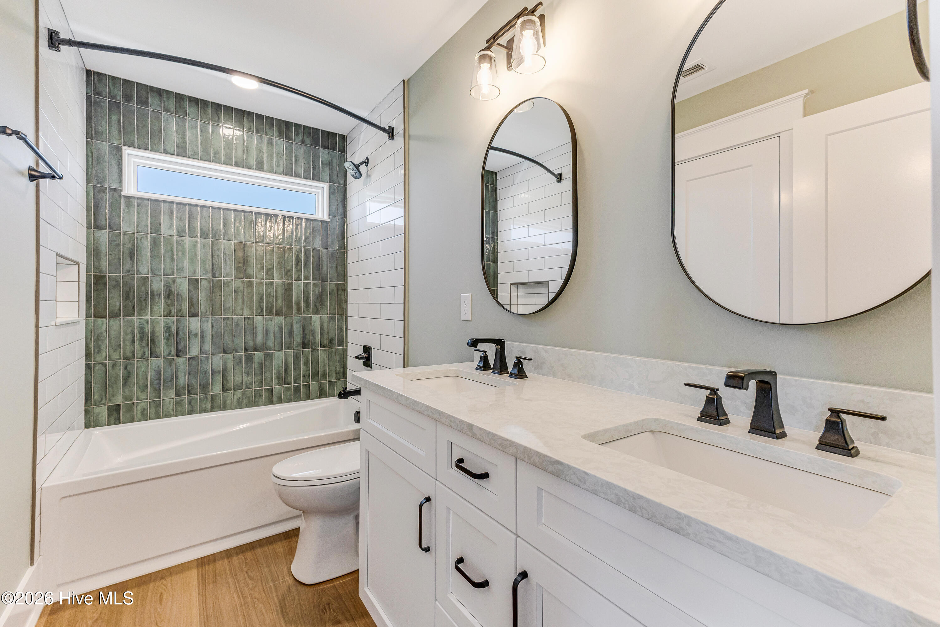 5515 E Beach Drive Property Photo 43