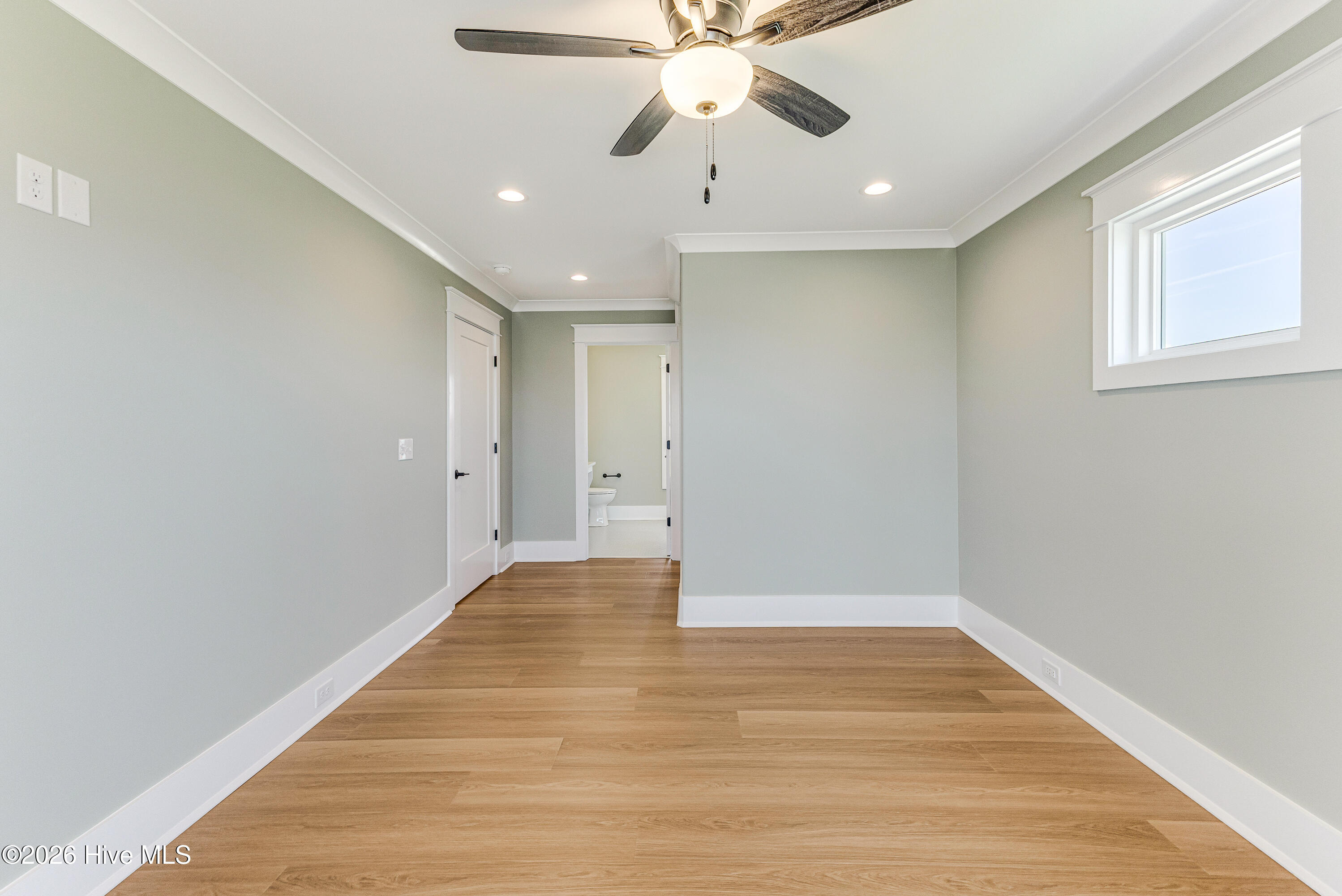 5515 E Beach Drive Property Photo 46