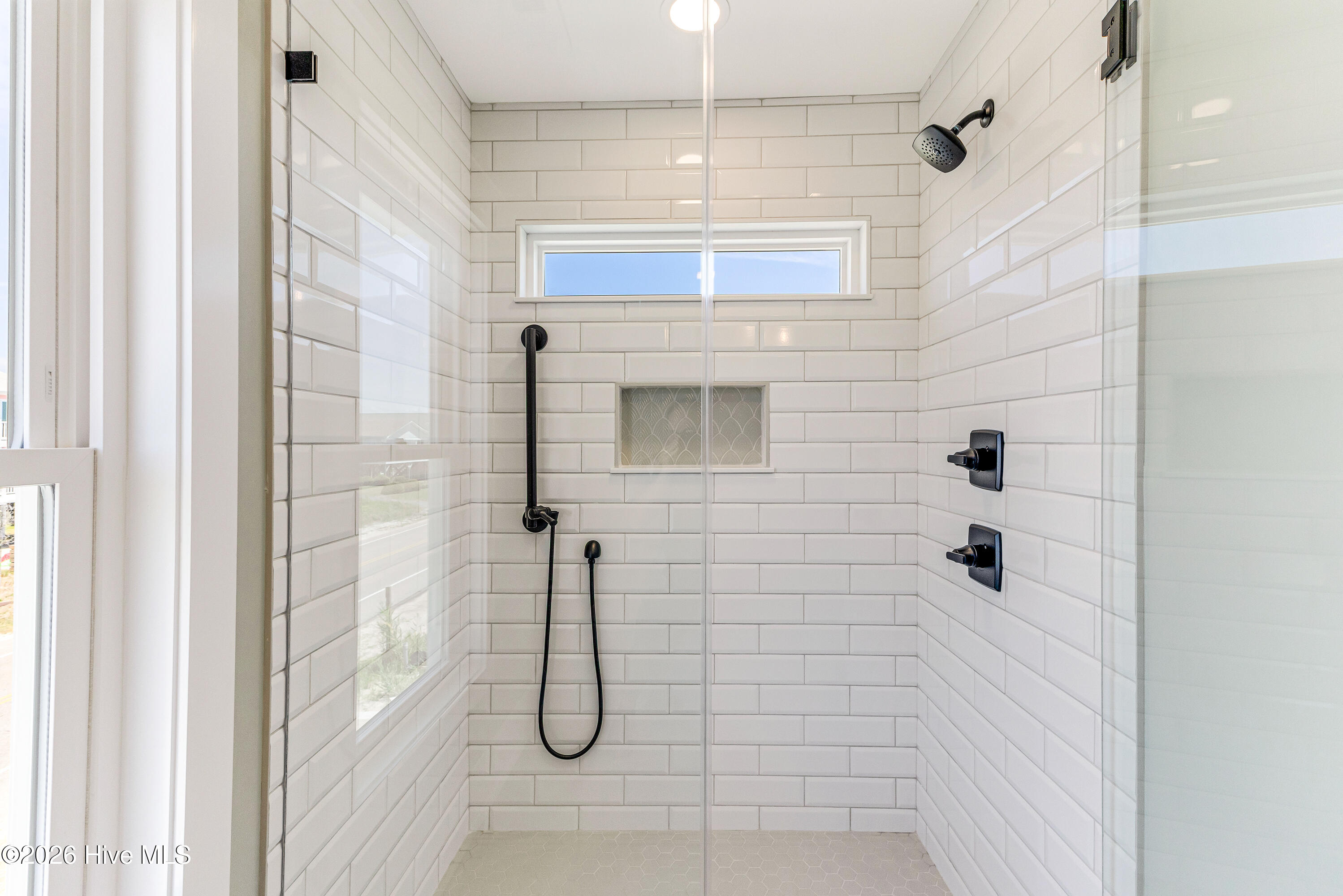 5515 E Beach Drive Property Photo 51