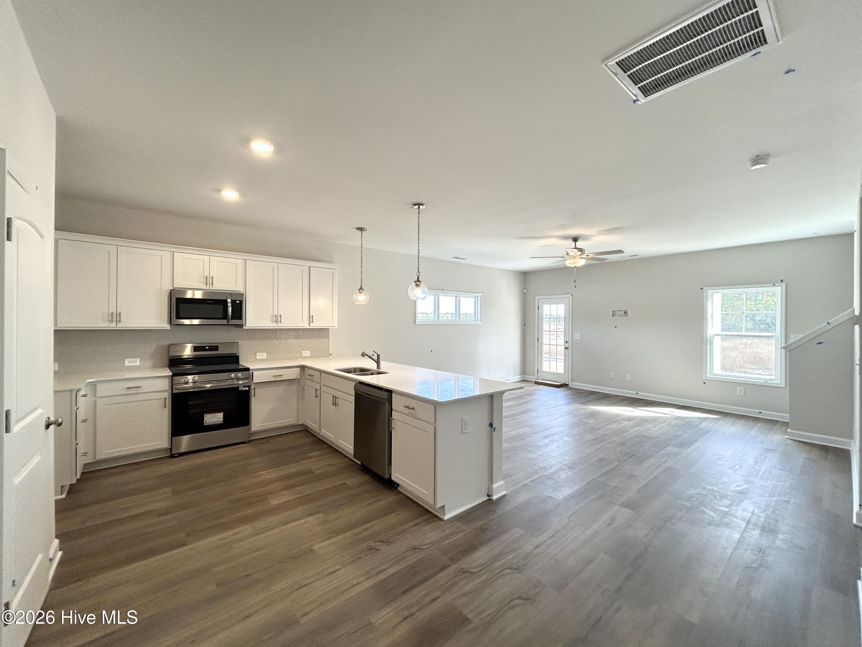 4192 Workman Loop 90 Property Photo 6