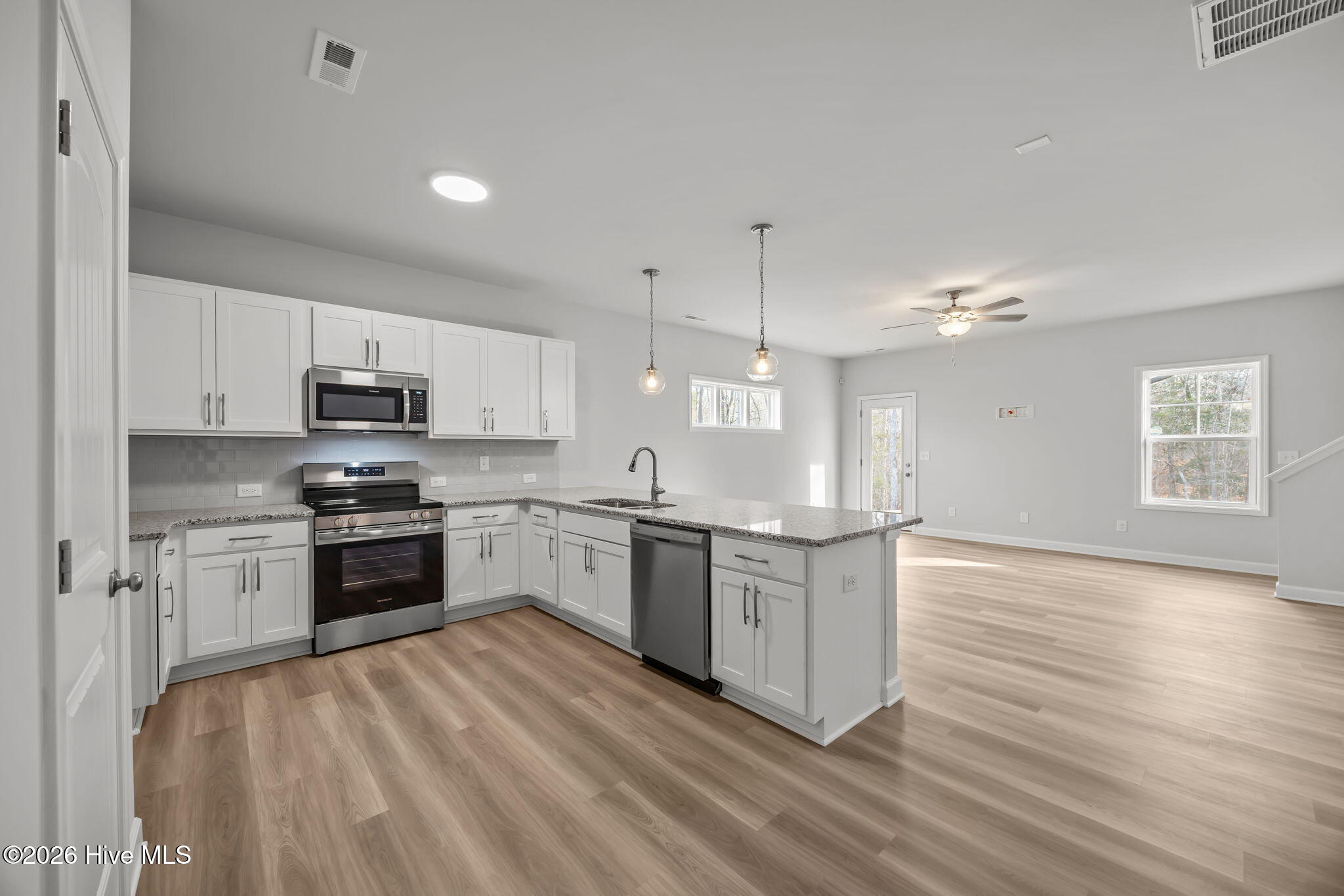 4192 Workman Loop 90 Property Photo 13