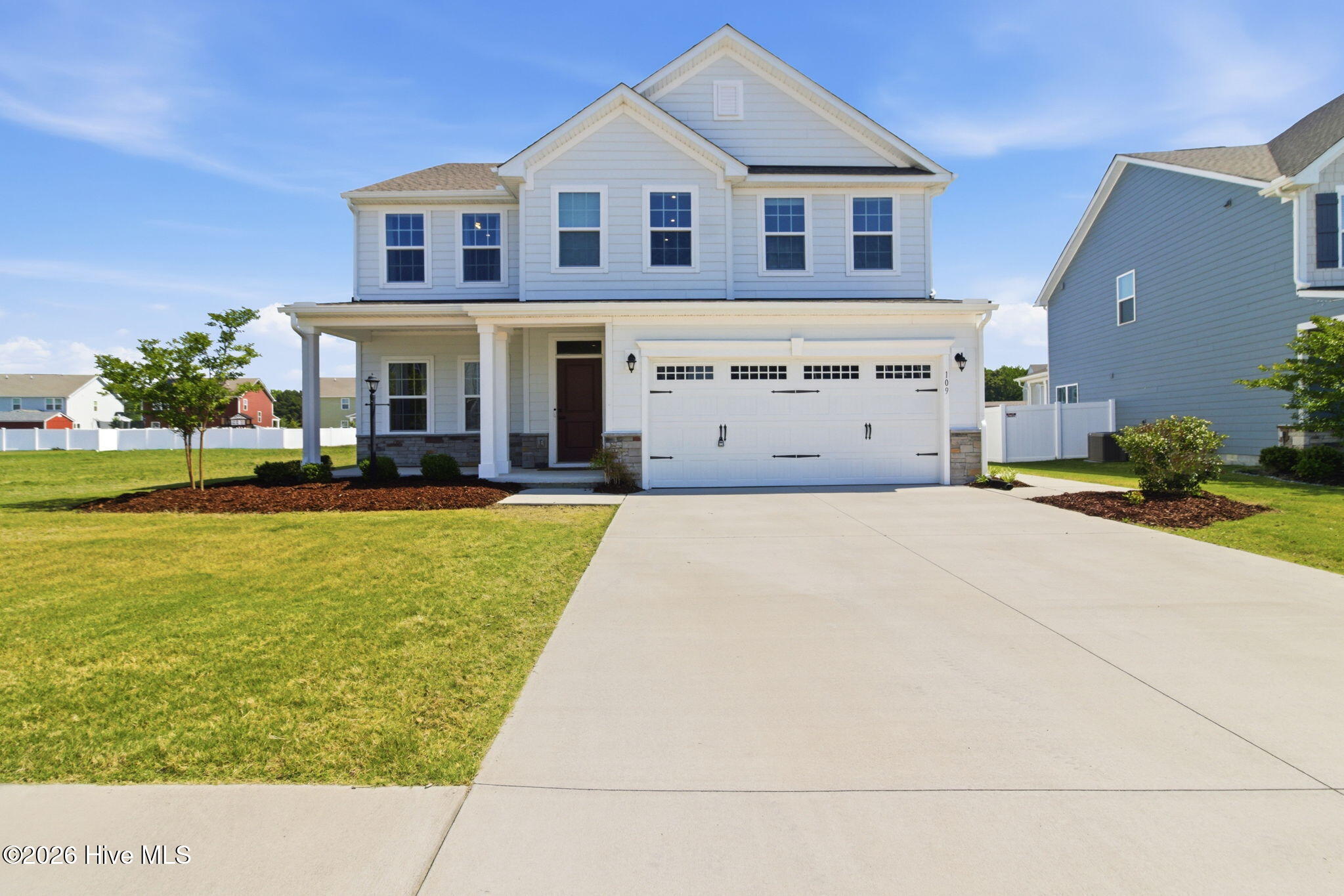 109 Ryker Road E Property Photo 2