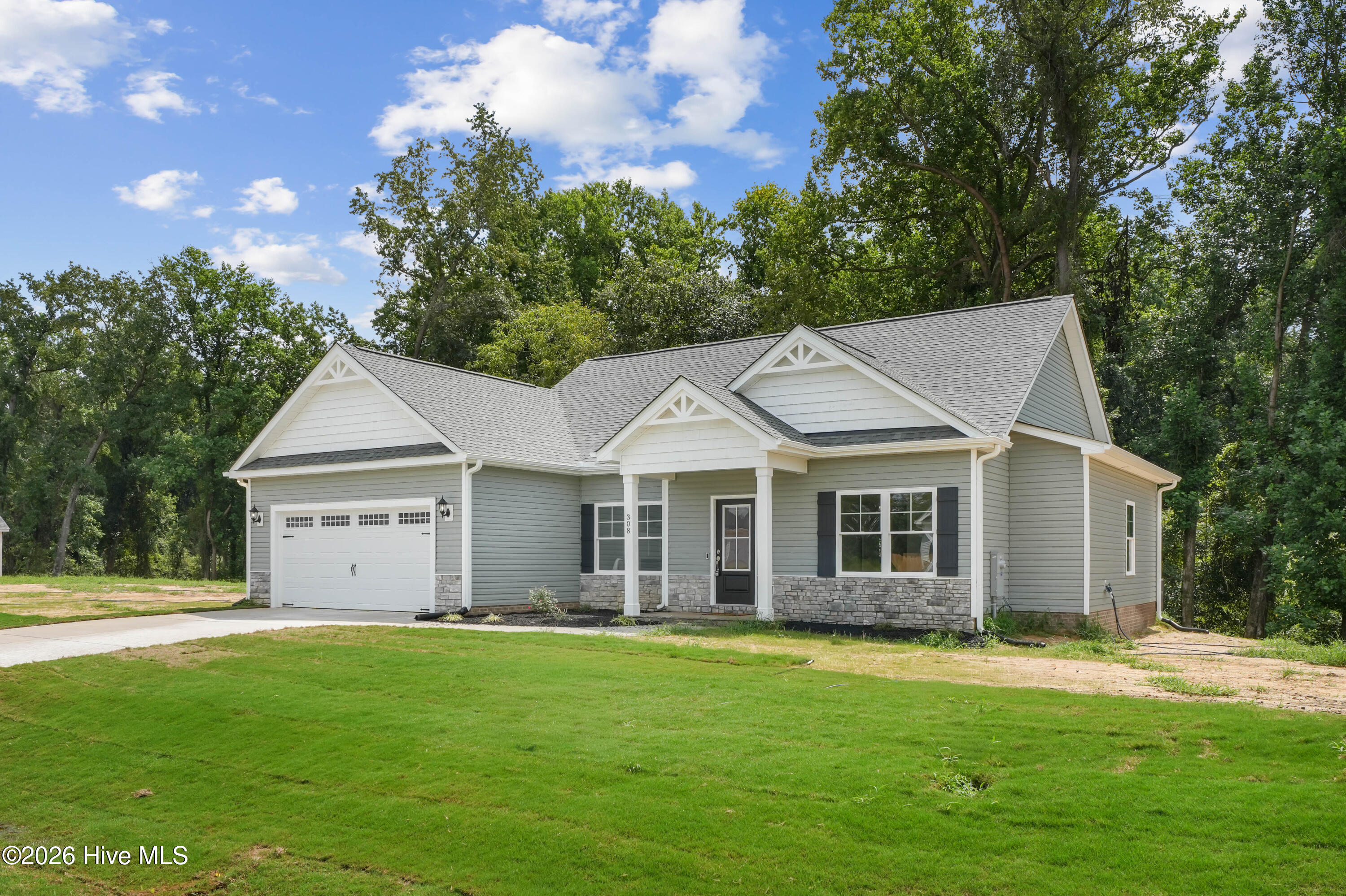 308 Creeks Edge Drive Property Photo 5