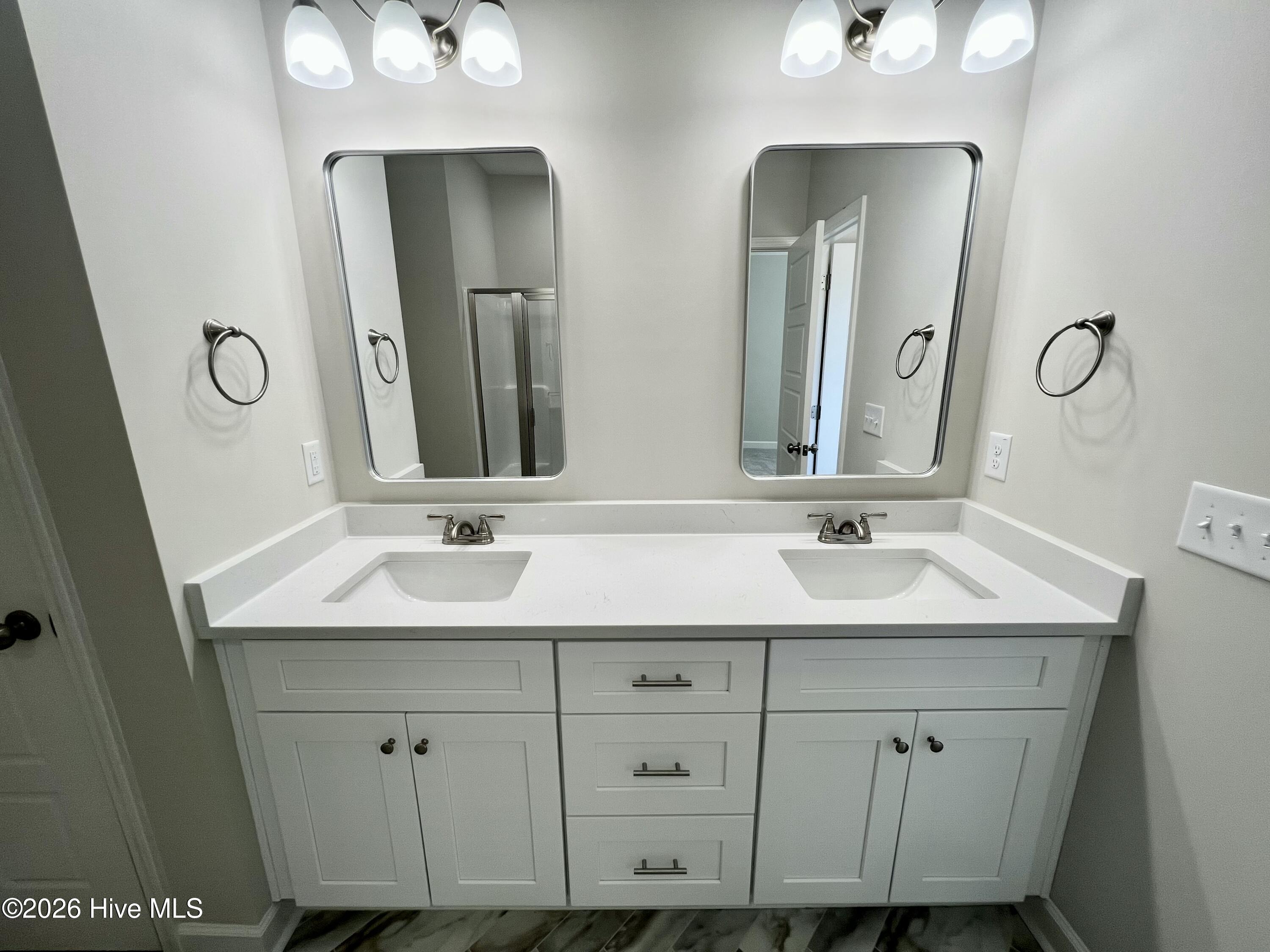 308 Creeks Edge Drive Property Photo 10