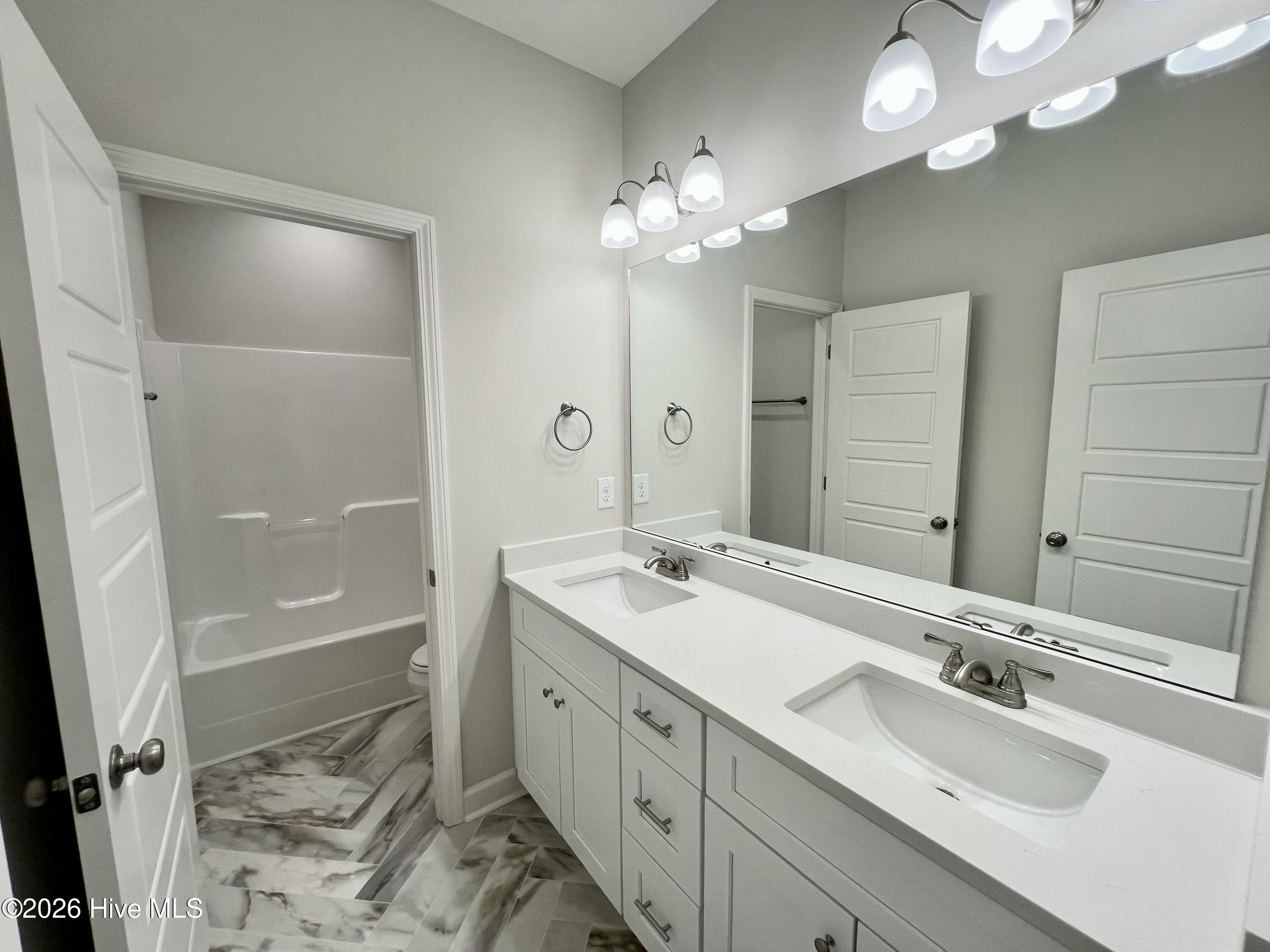 308 Creeks Edge Drive Property Photo 18