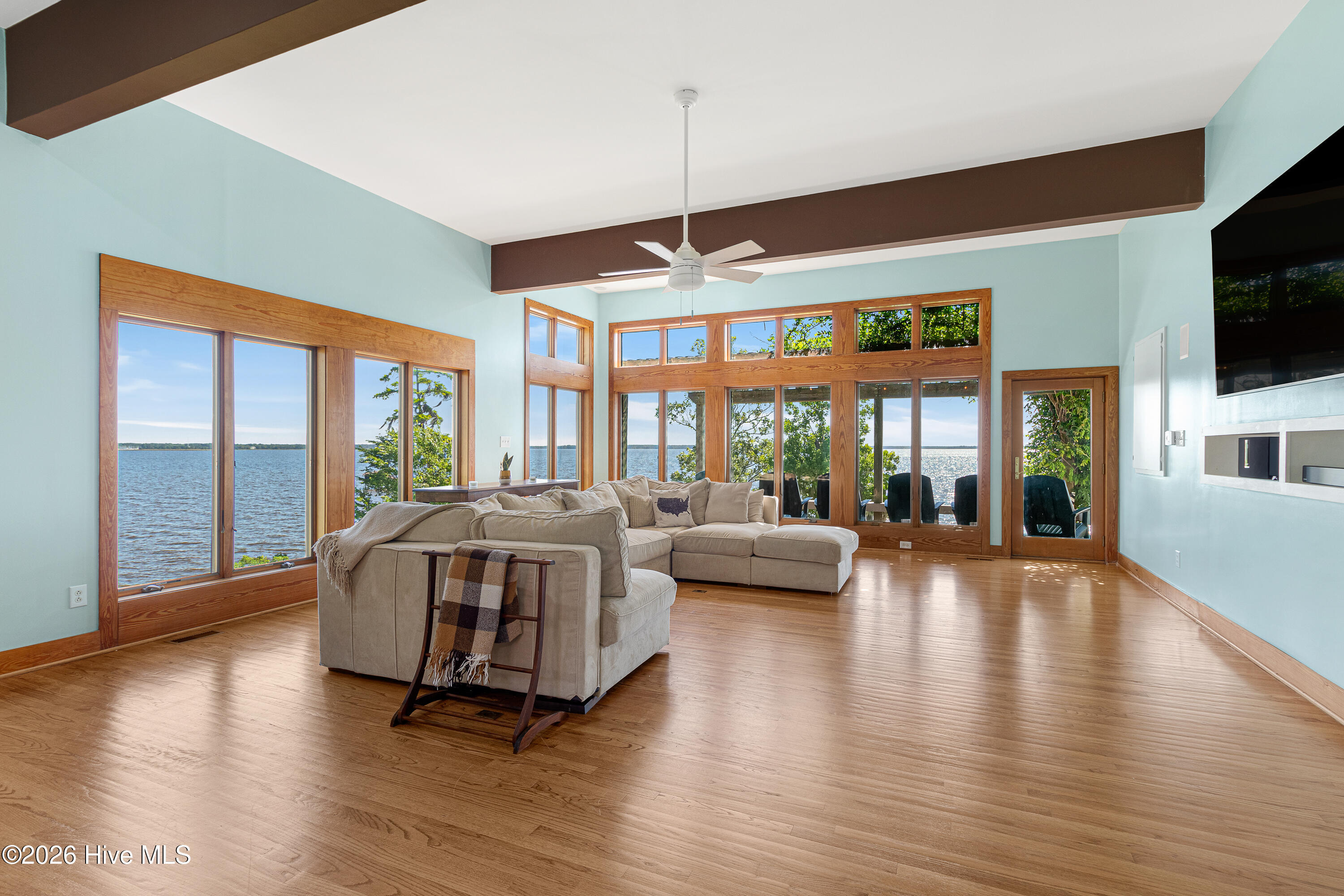 4100 N Rivershore Drive Property Photo 3