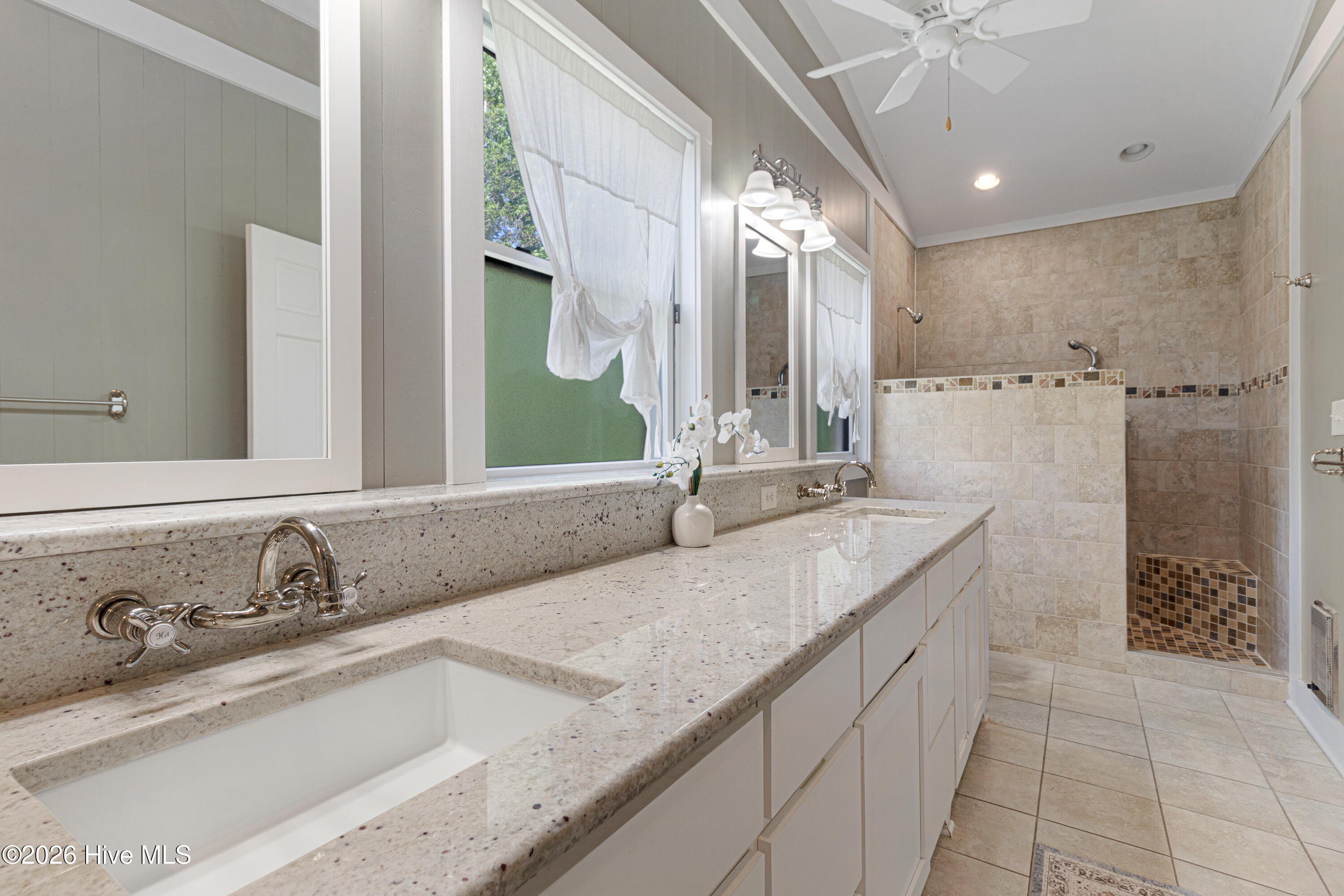 4100 N Rivershore Drive Property Photo 20