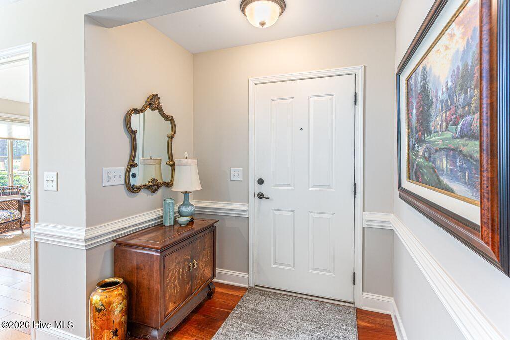 109 Essex Place Property Photo 4