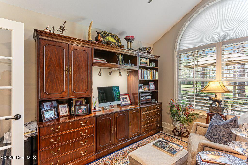 109 Essex Place Property Photo 27