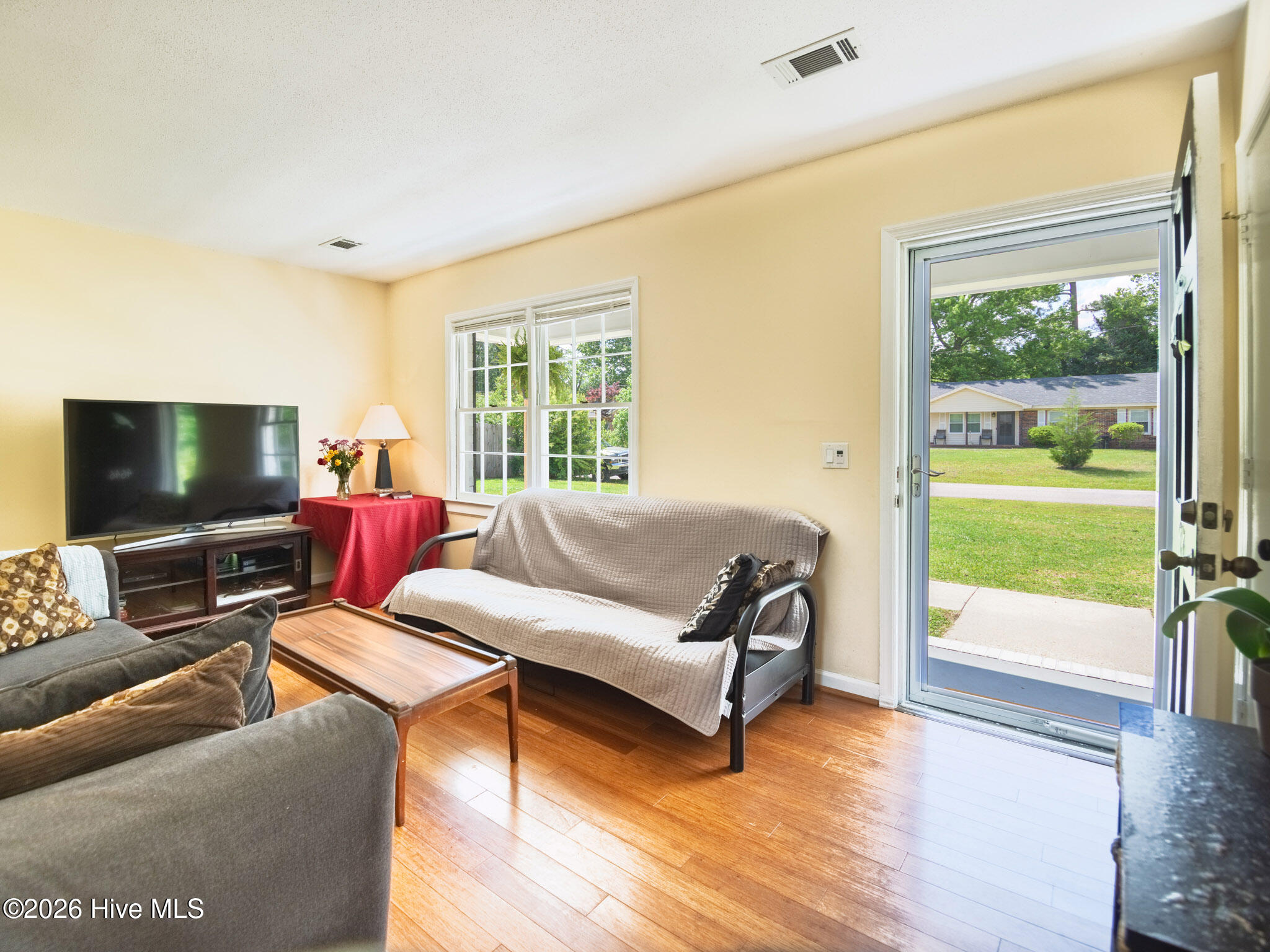 4646 Bramton Road Property Photo 9