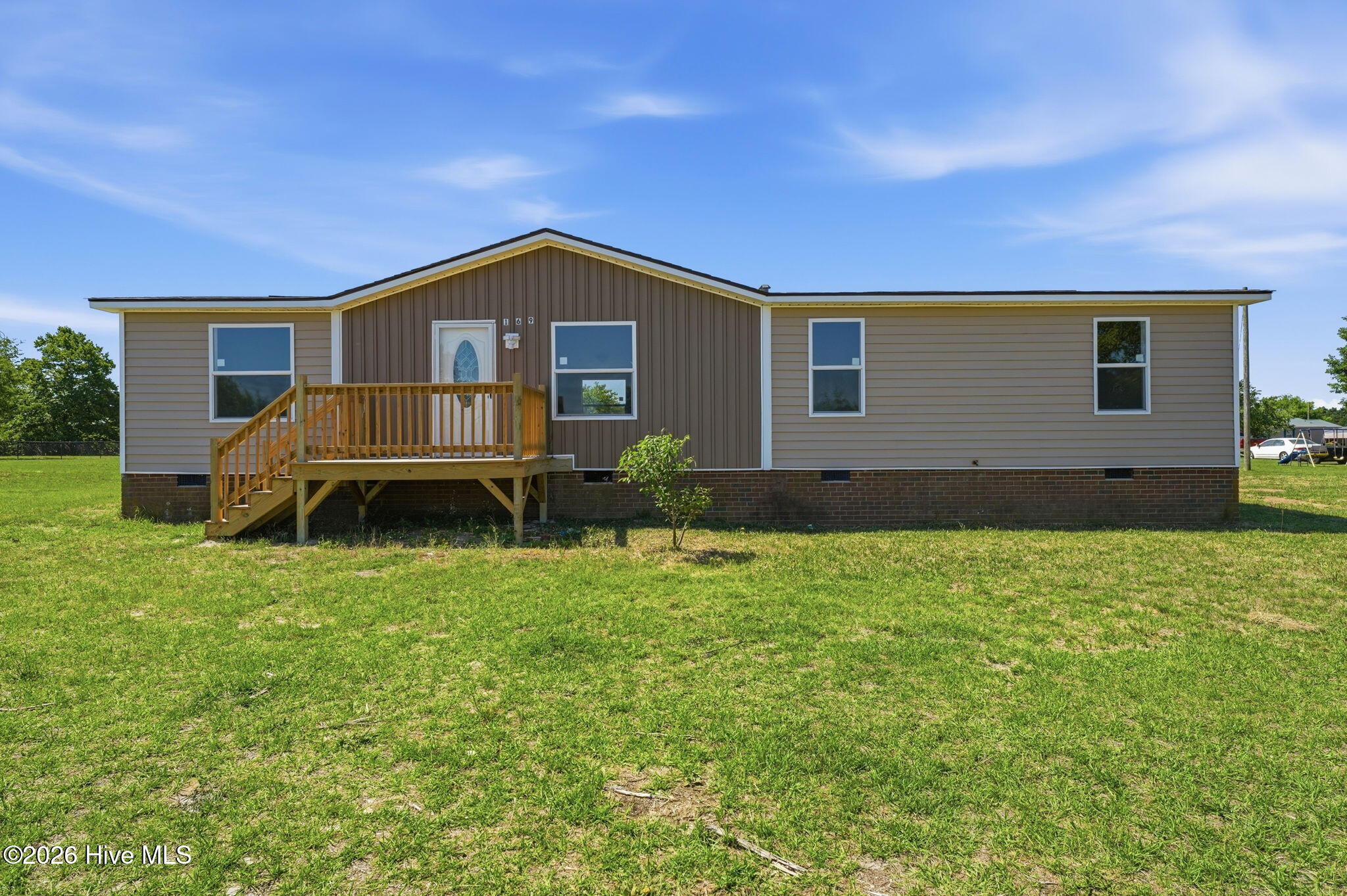 169 Adams Circle Property Photo 1