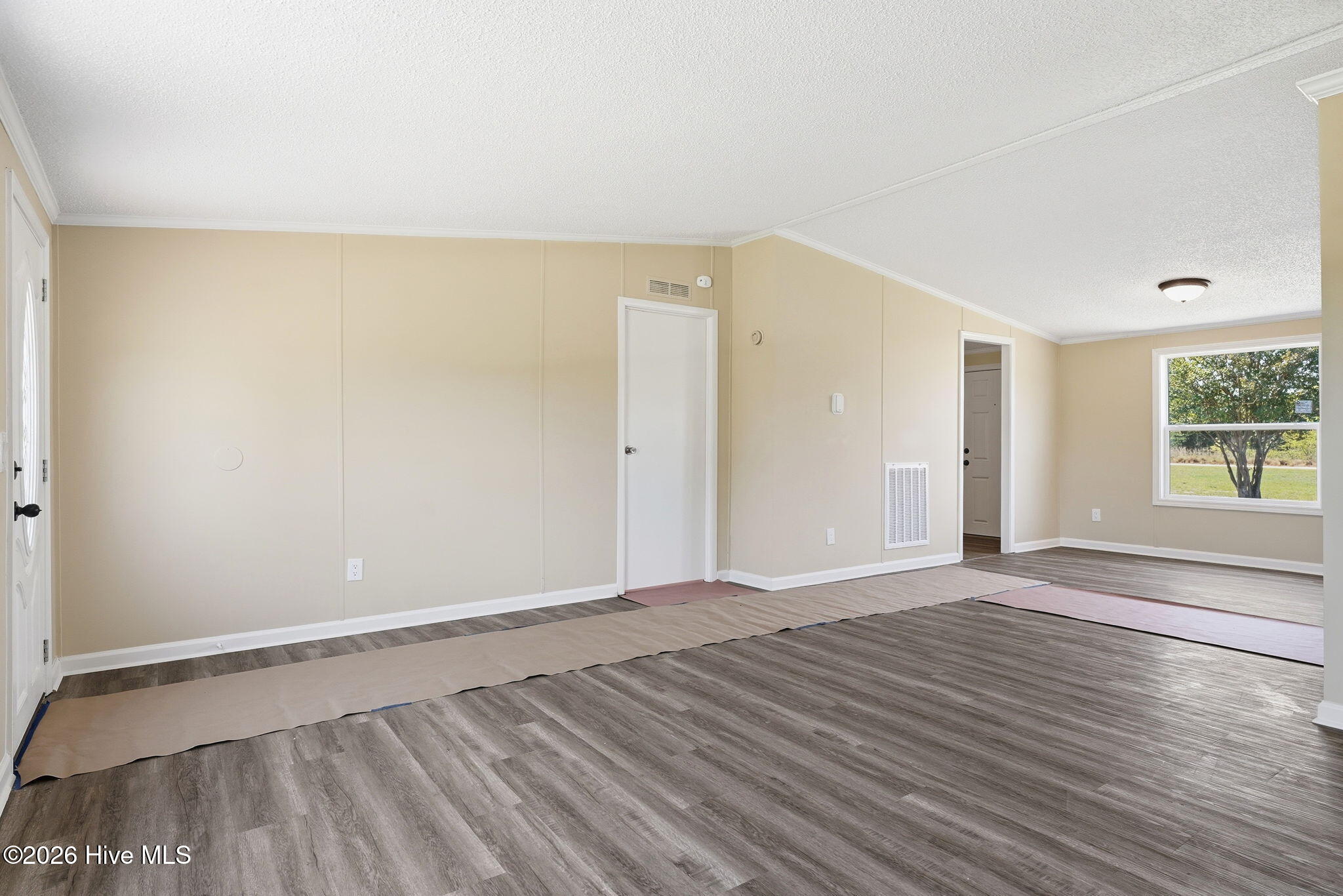 169 Adams Circle Property Photo 9
