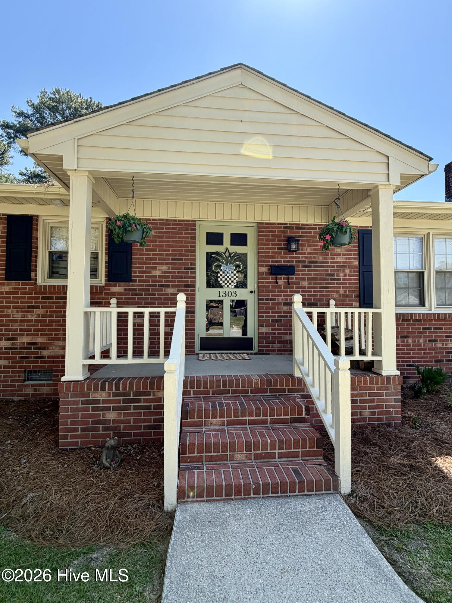 1303 Woodgreen Road Property Photo 2