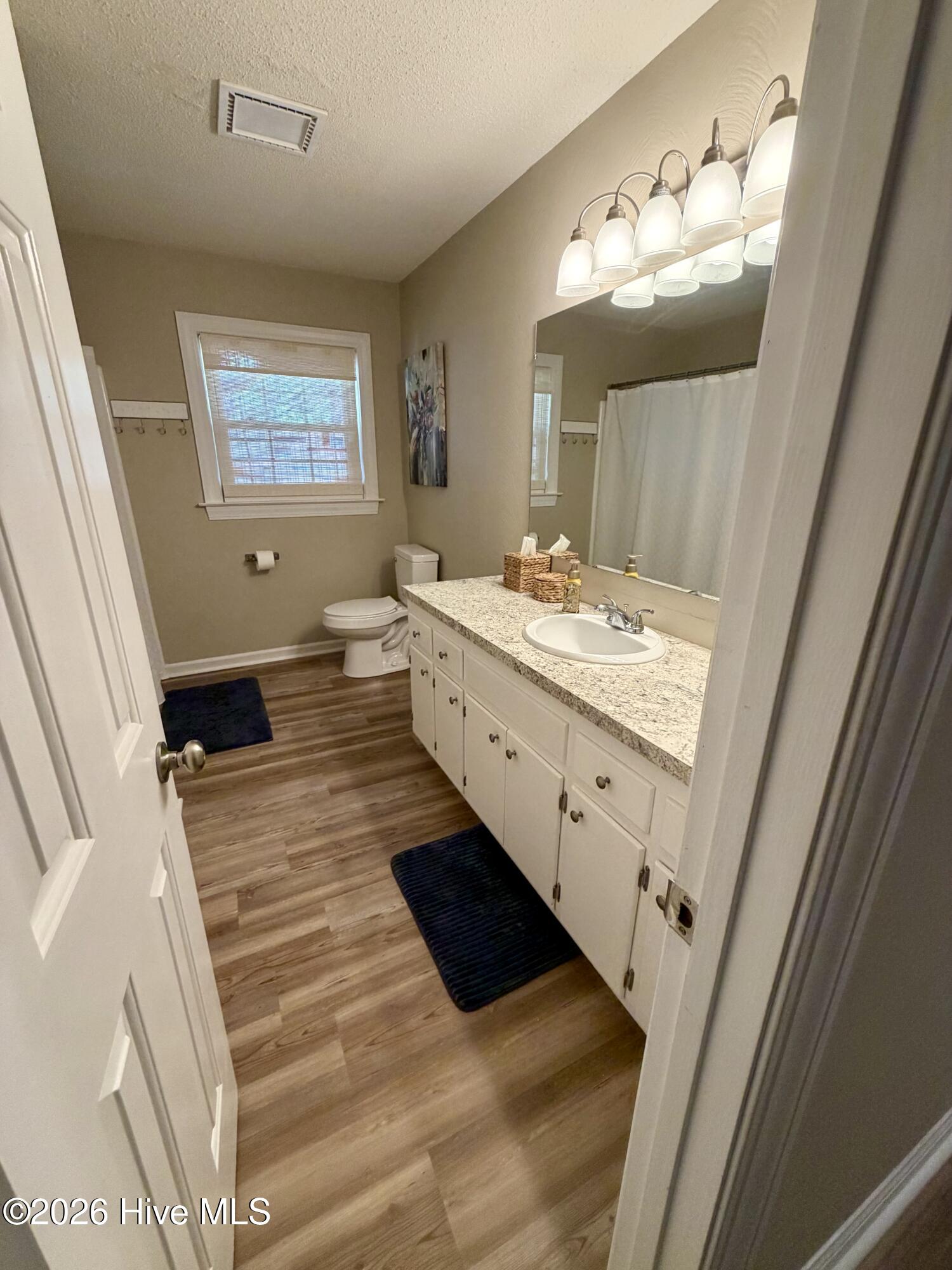 1303 Woodgreen Road Property Photo 11