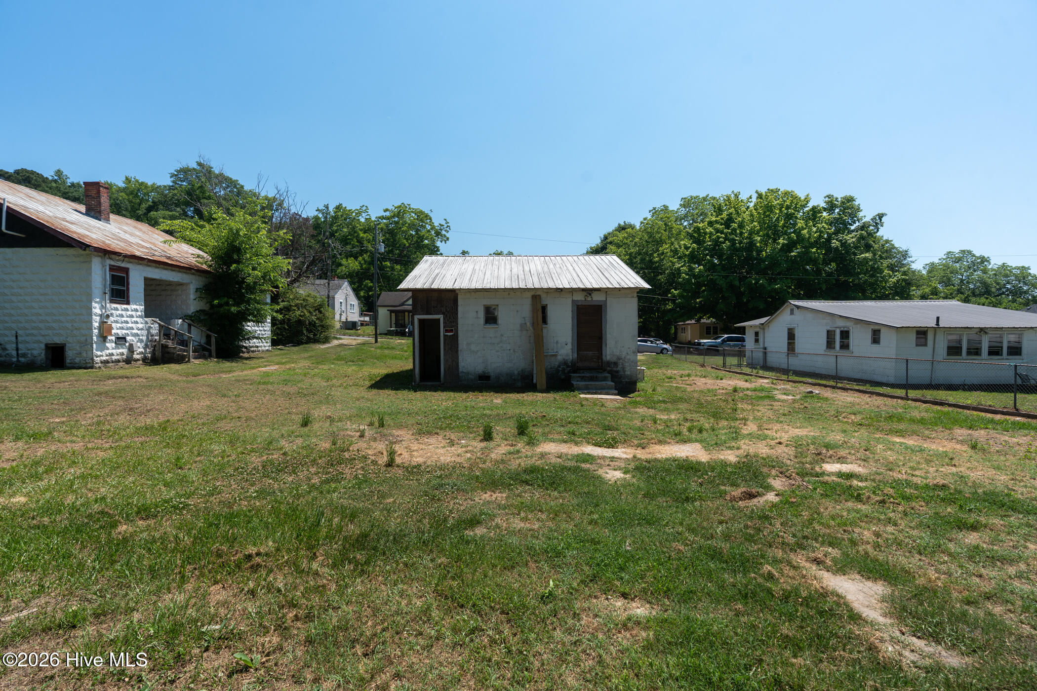 125 Garrett Street Property Photo 3