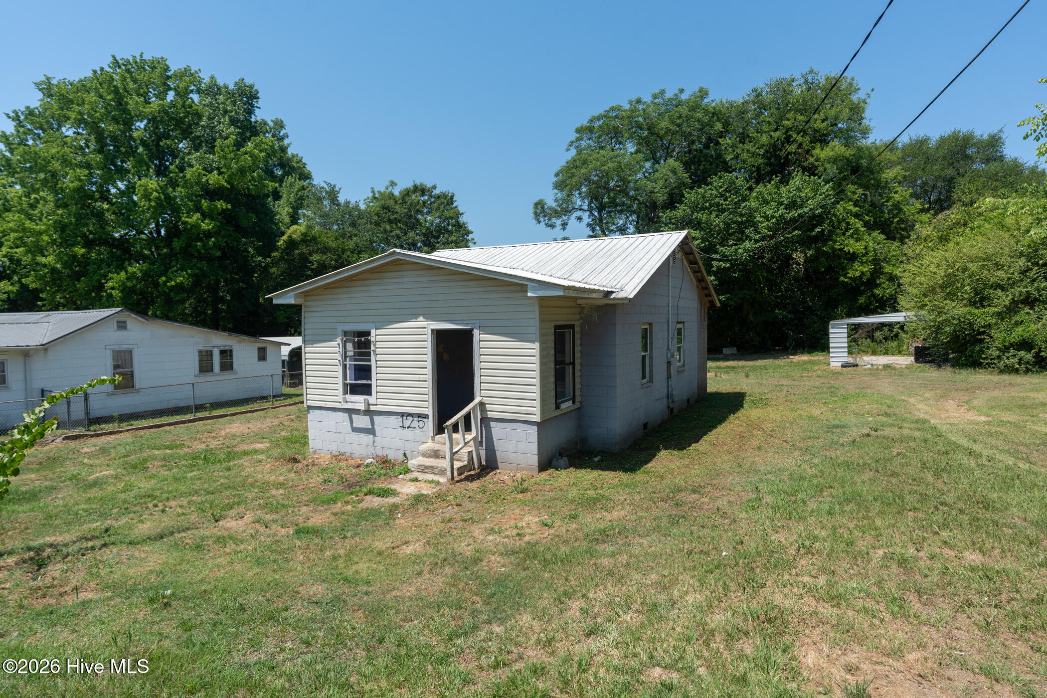 125 Garrett Street Property Photo 7
