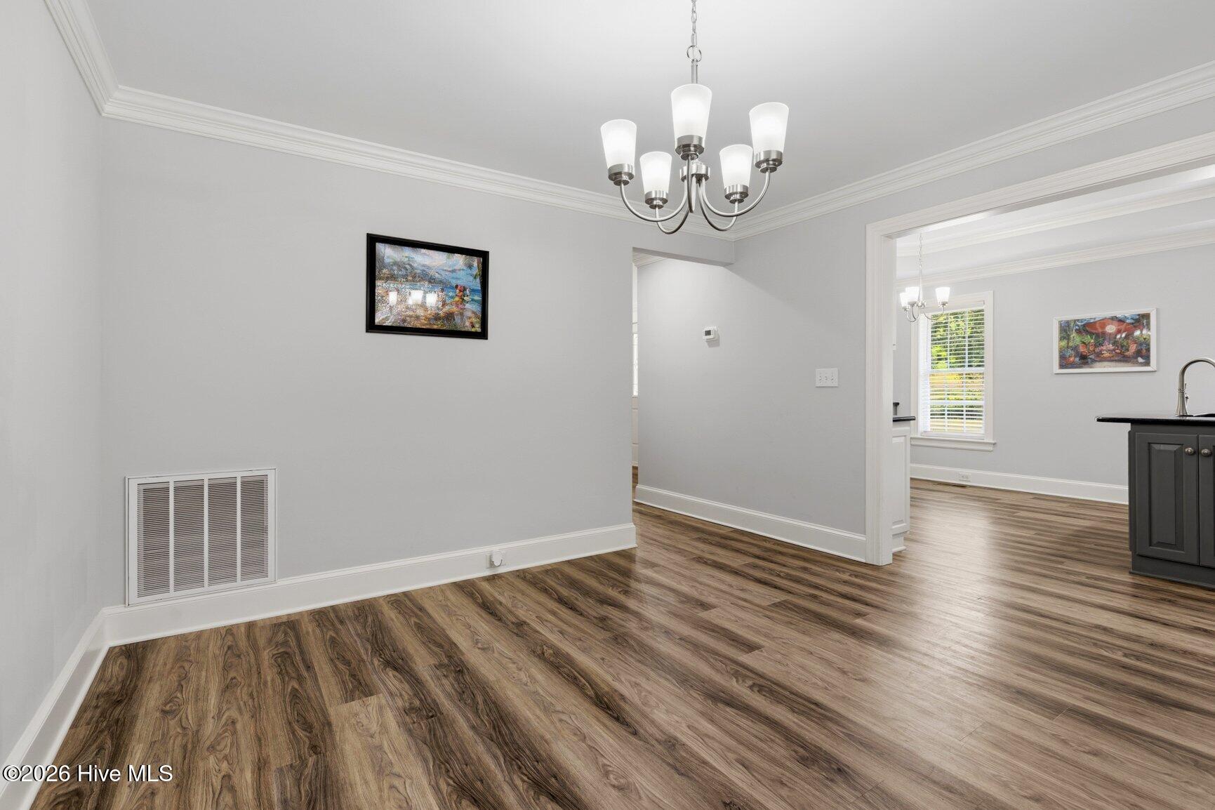 726 Thomas Road Property Photo 11
