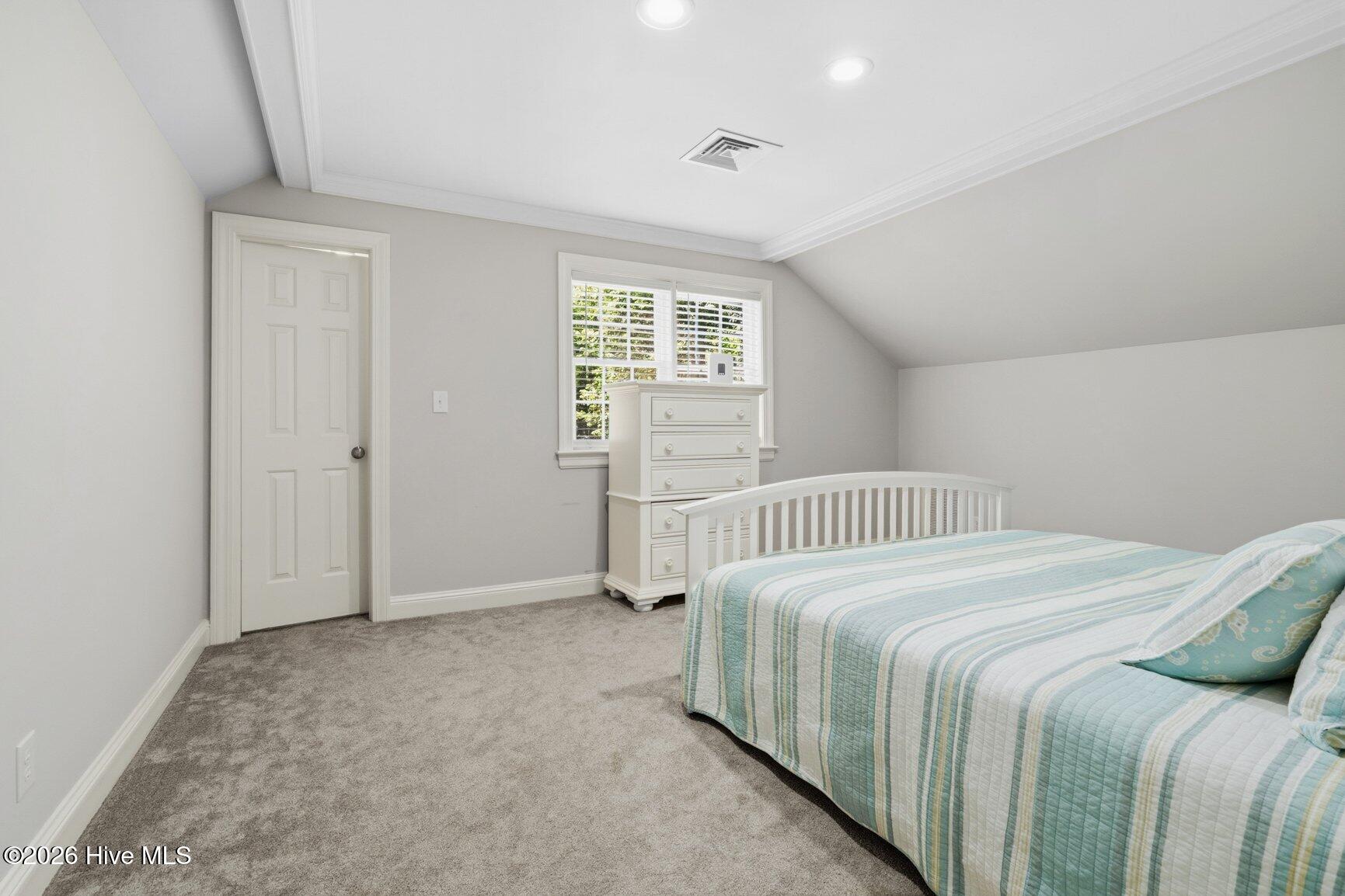 726 Thomas Road Property Photo 25