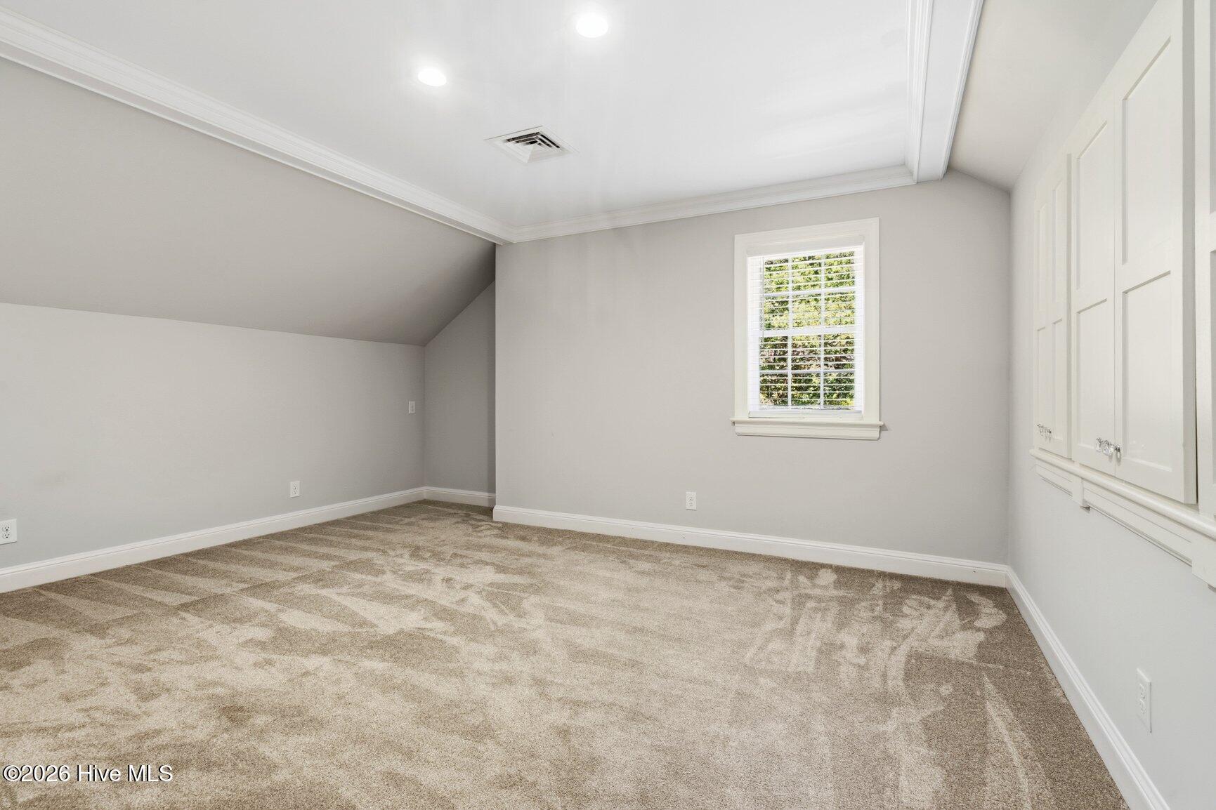 726 Thomas Road Property Photo 32