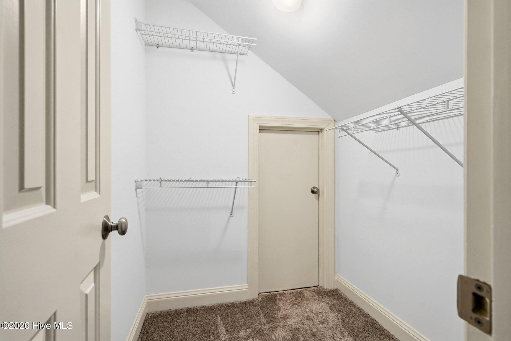 726 Thomas Road Property Photo 33