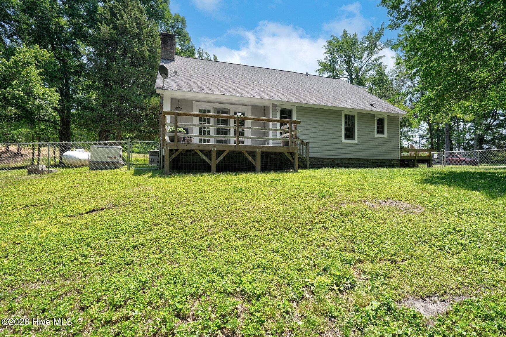 726 Thomas Road Property Photo 36