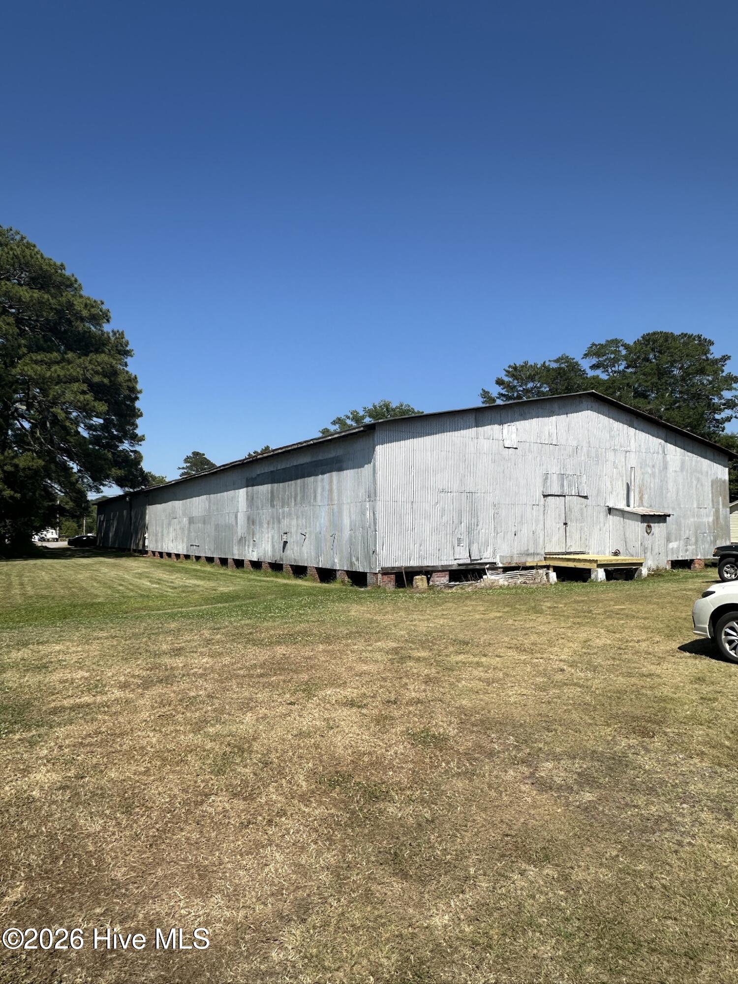 1000 Badham Road Property Photo 2