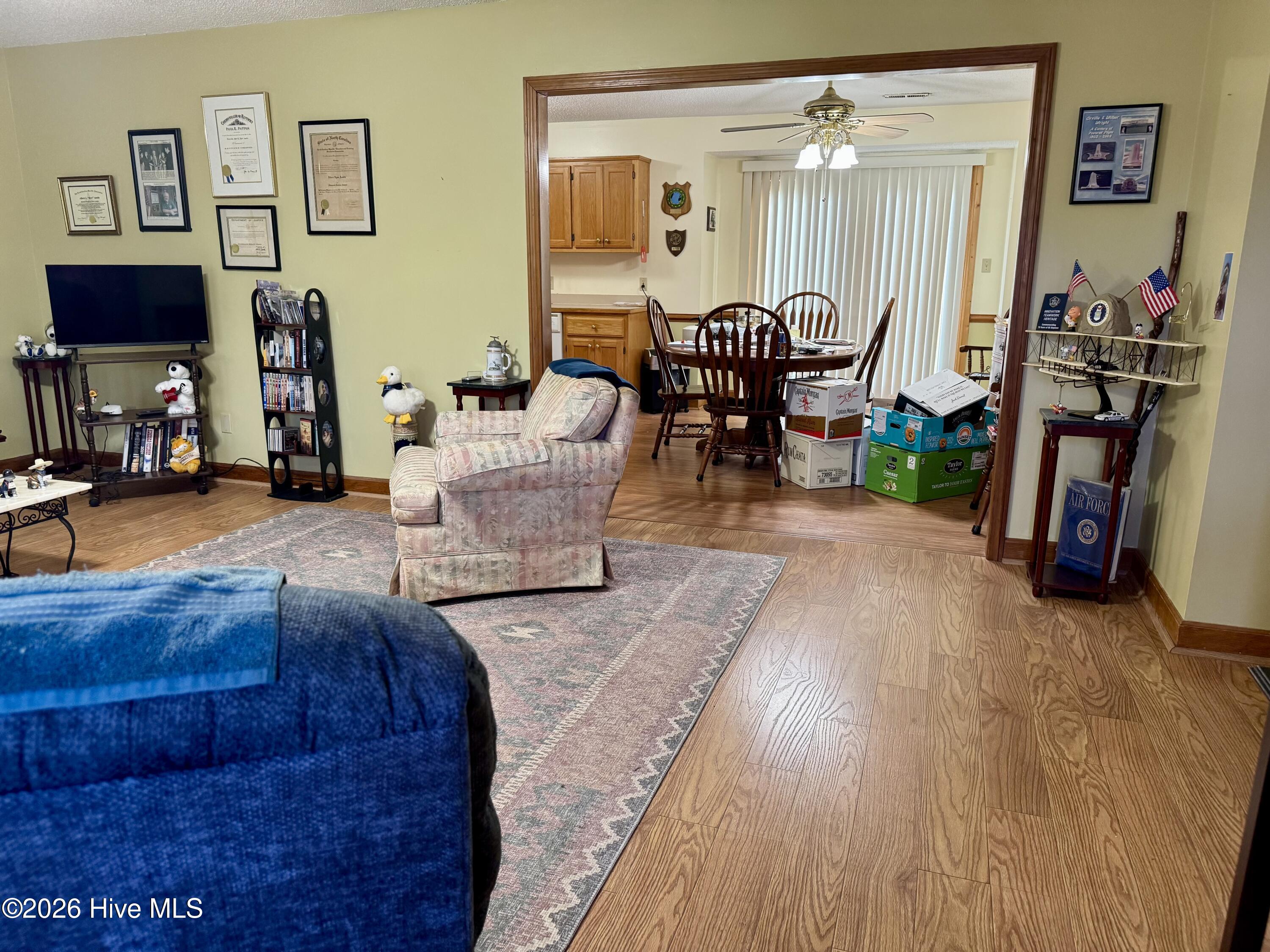 105 Sundown Court Property Photo 3