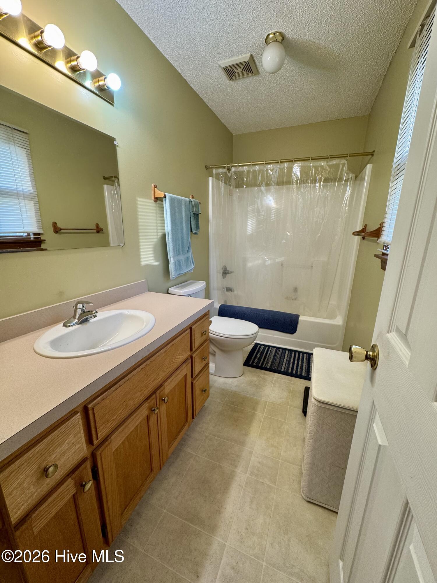 105 Sundown Court Property Photo 12