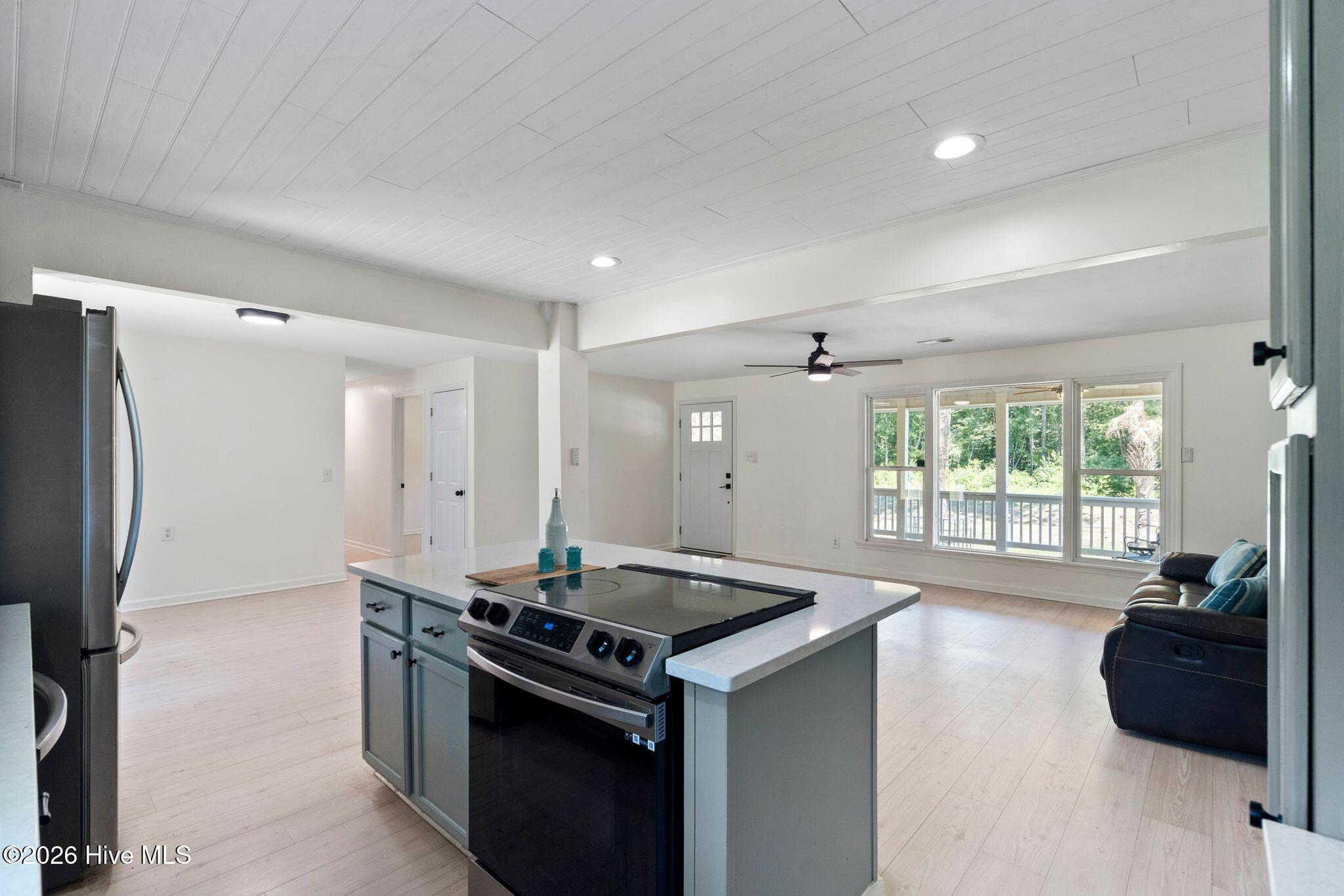13290 New Britton Highway E Property Photo 23