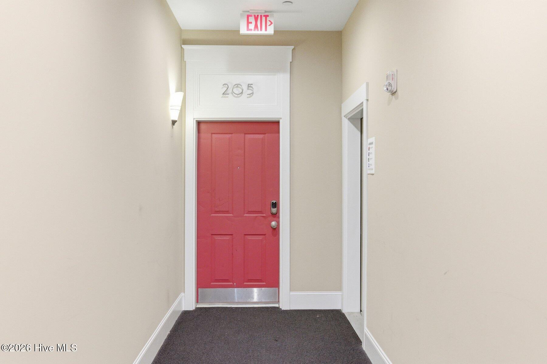 709 N 4th Street Ste 205 Property Photo 4