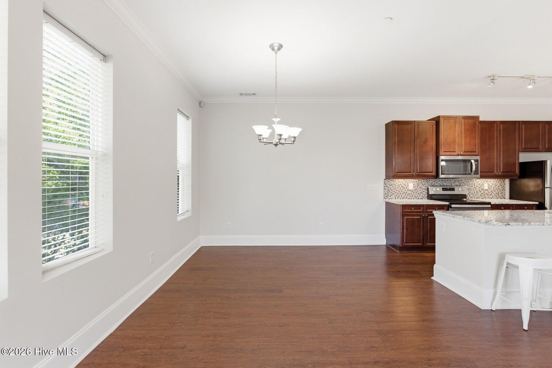 709 N 4th Street Ste 205 Property Photo 6