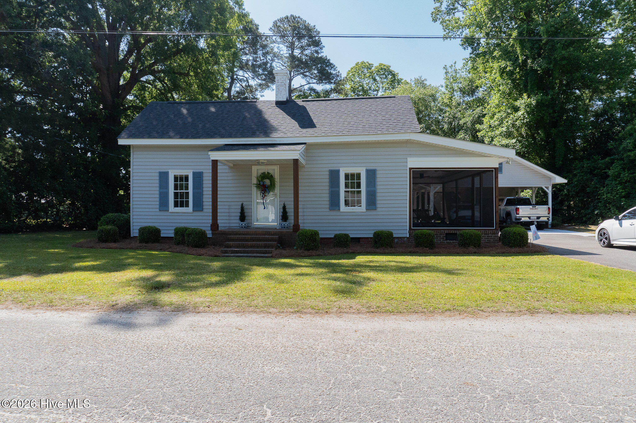 512 S Ashe Street Property Photo 1