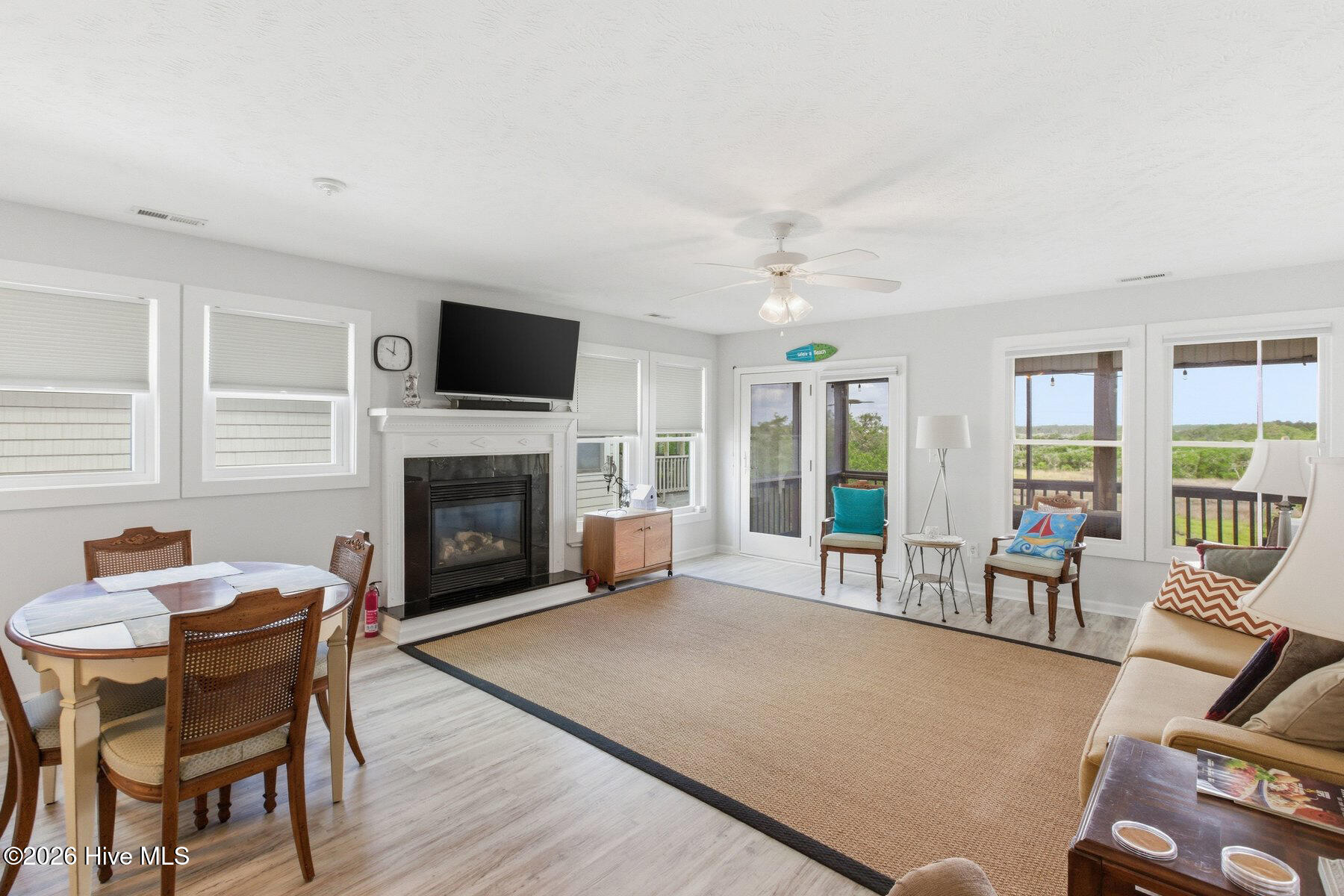 105 A Bay Drive Property Photo 10