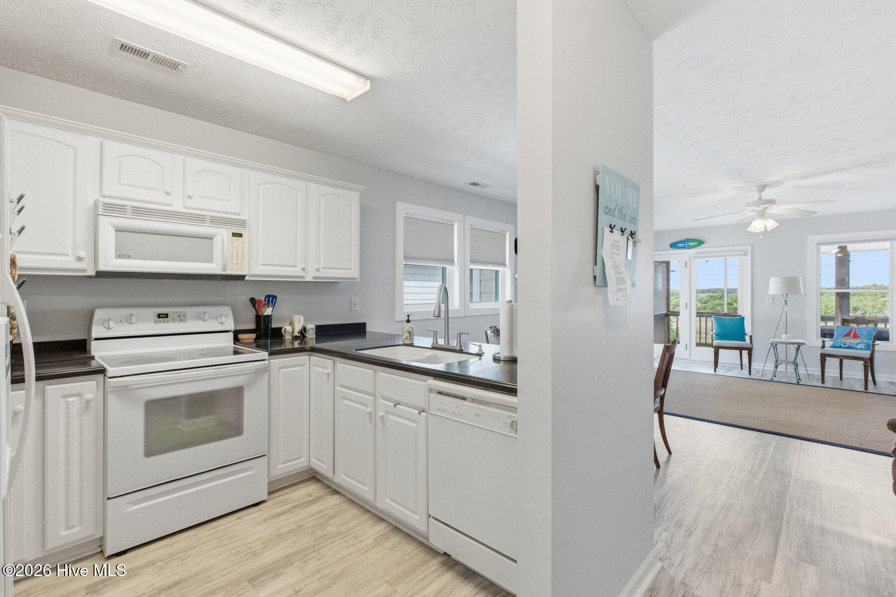 105 A Bay Drive Property Photo 16