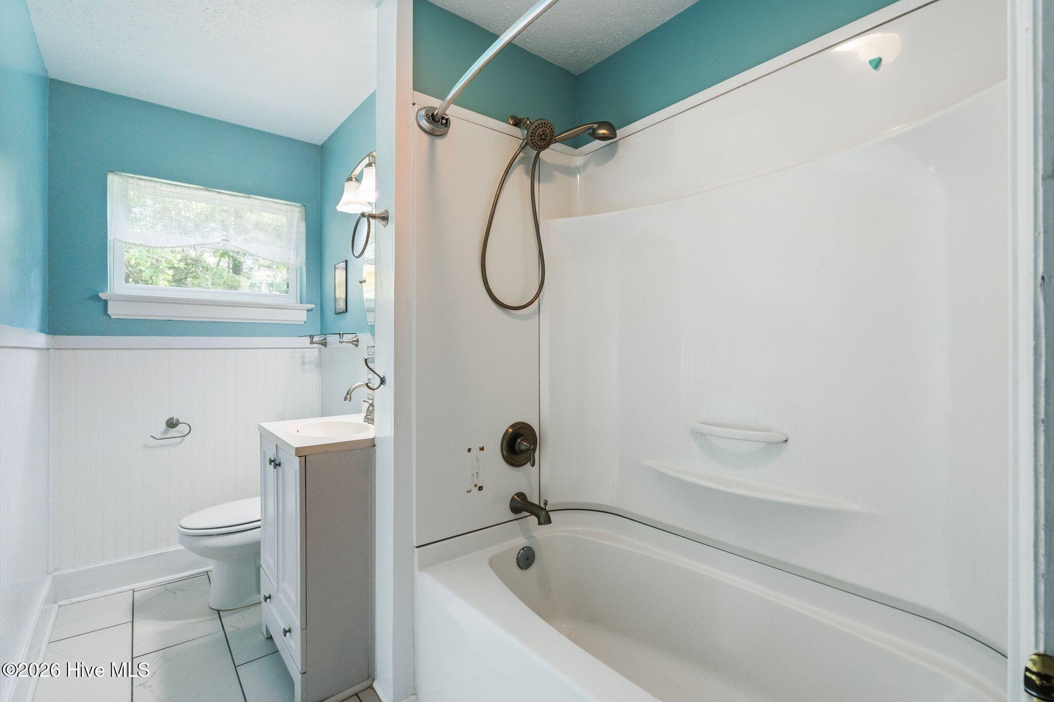 113 Willetts Drive Property Photo 38