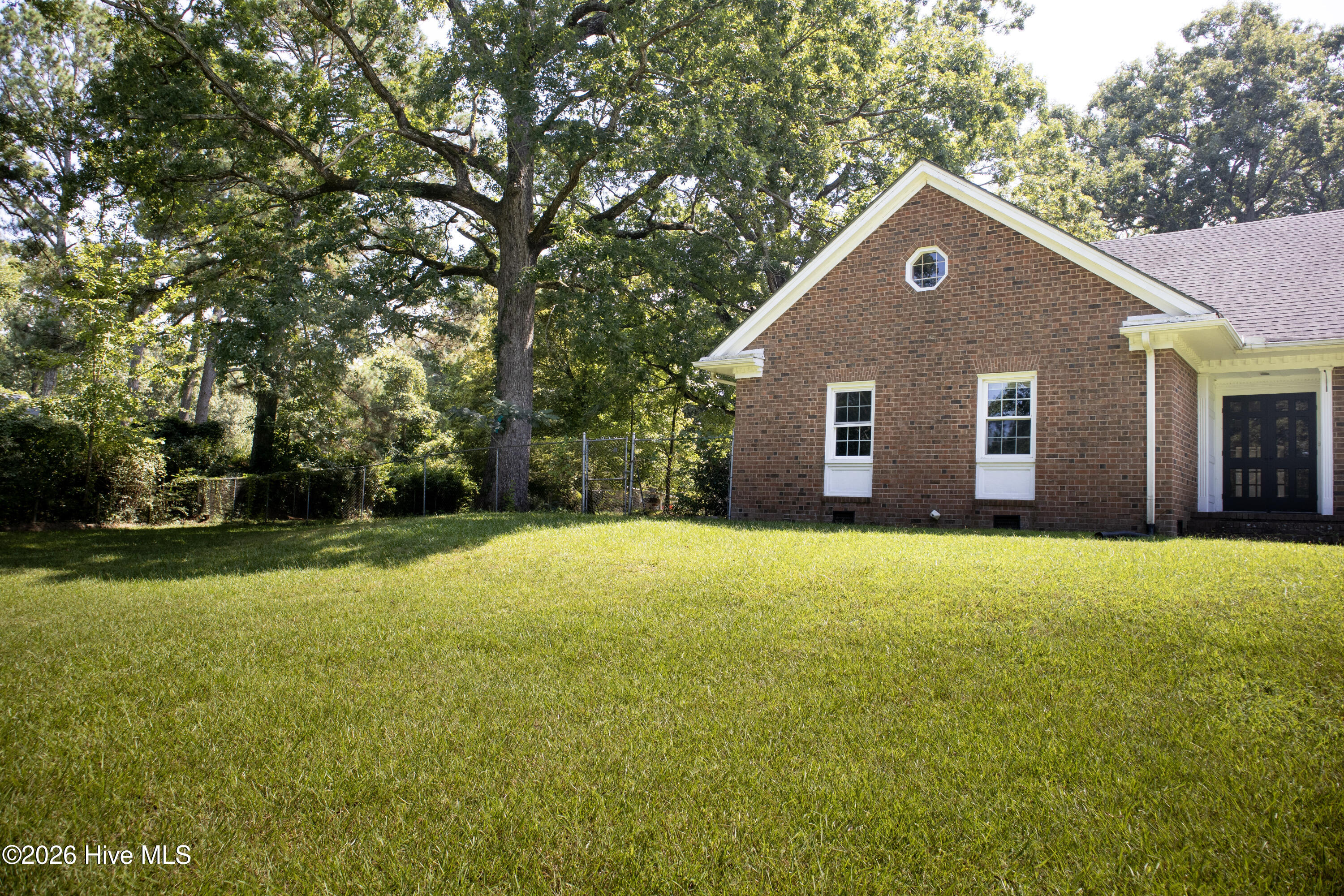 119 Watson Street Property Photo 3