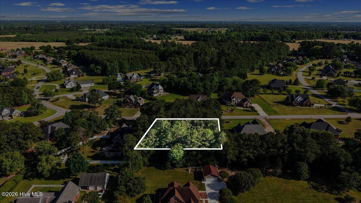 305 Chancery Drive Property Photo 11