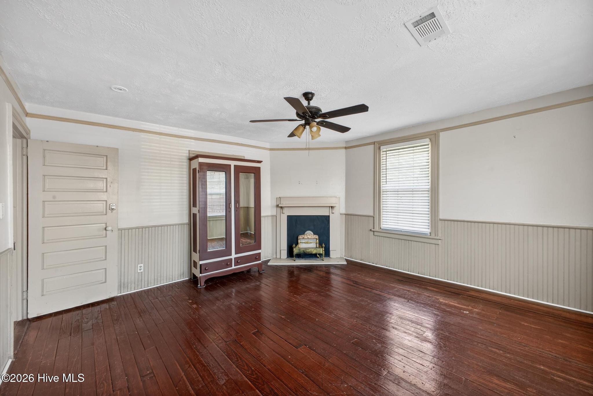 1102 Phillips Street Property Photo 22
