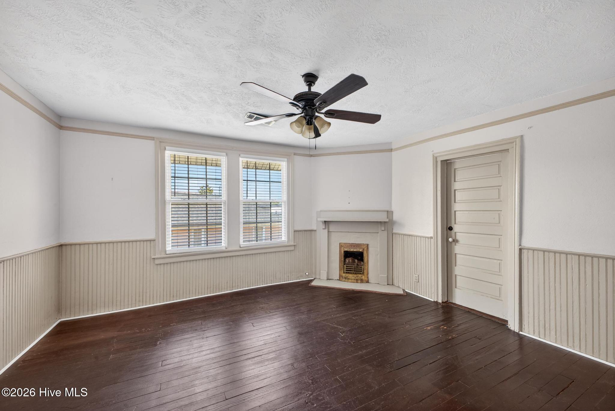 1102 Phillips Street Property Photo 24