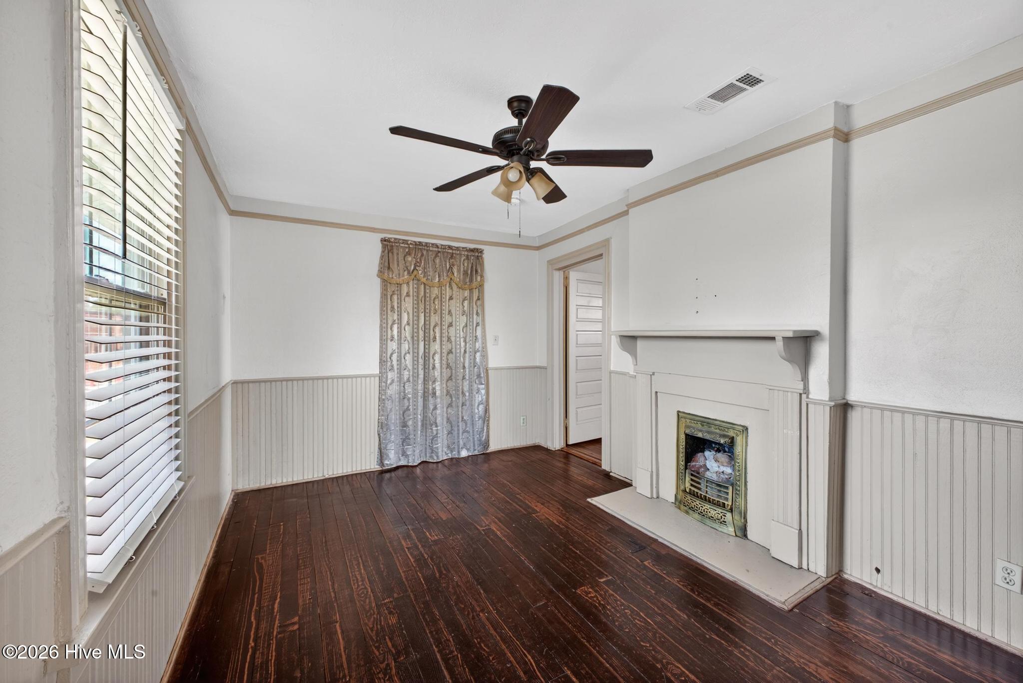 1102 Phillips Street Property Photo 28