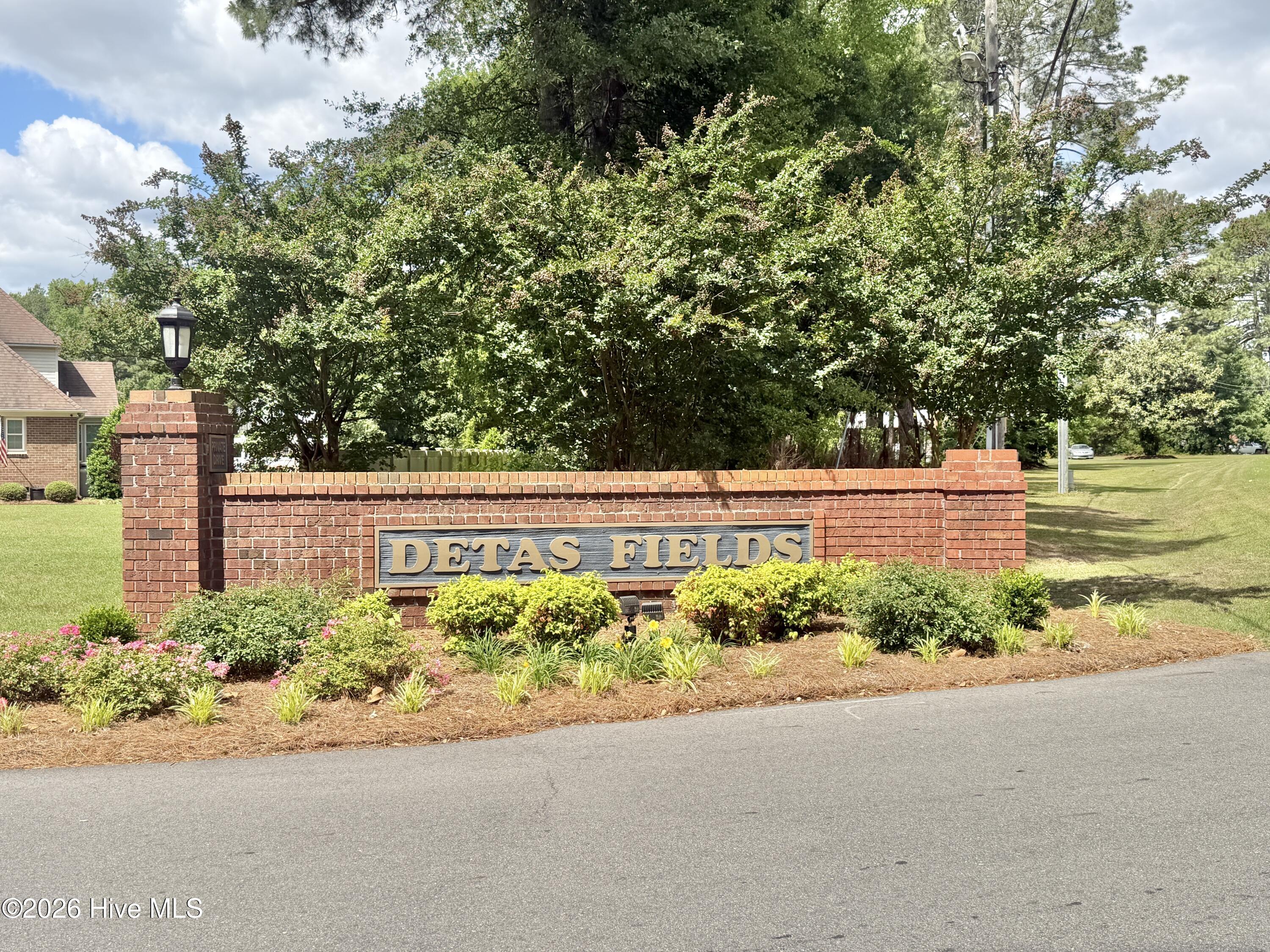 2886 Fox Run Circle Property Photo 11