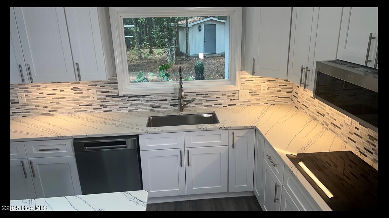 20 Sunfield Drive Property Photo 15