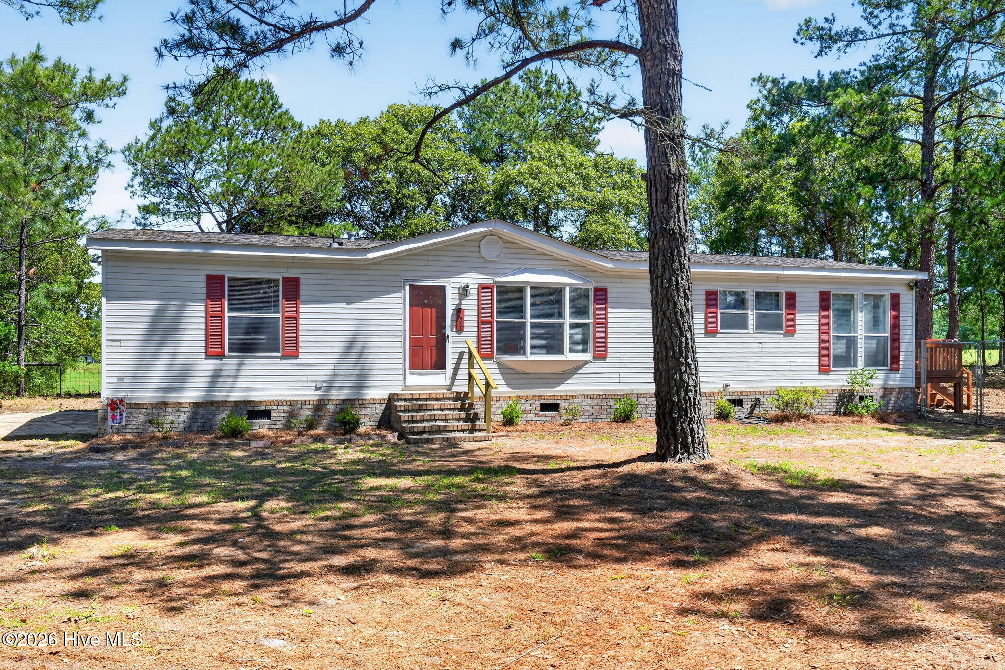 21549 Nc 210 Property Photo 1