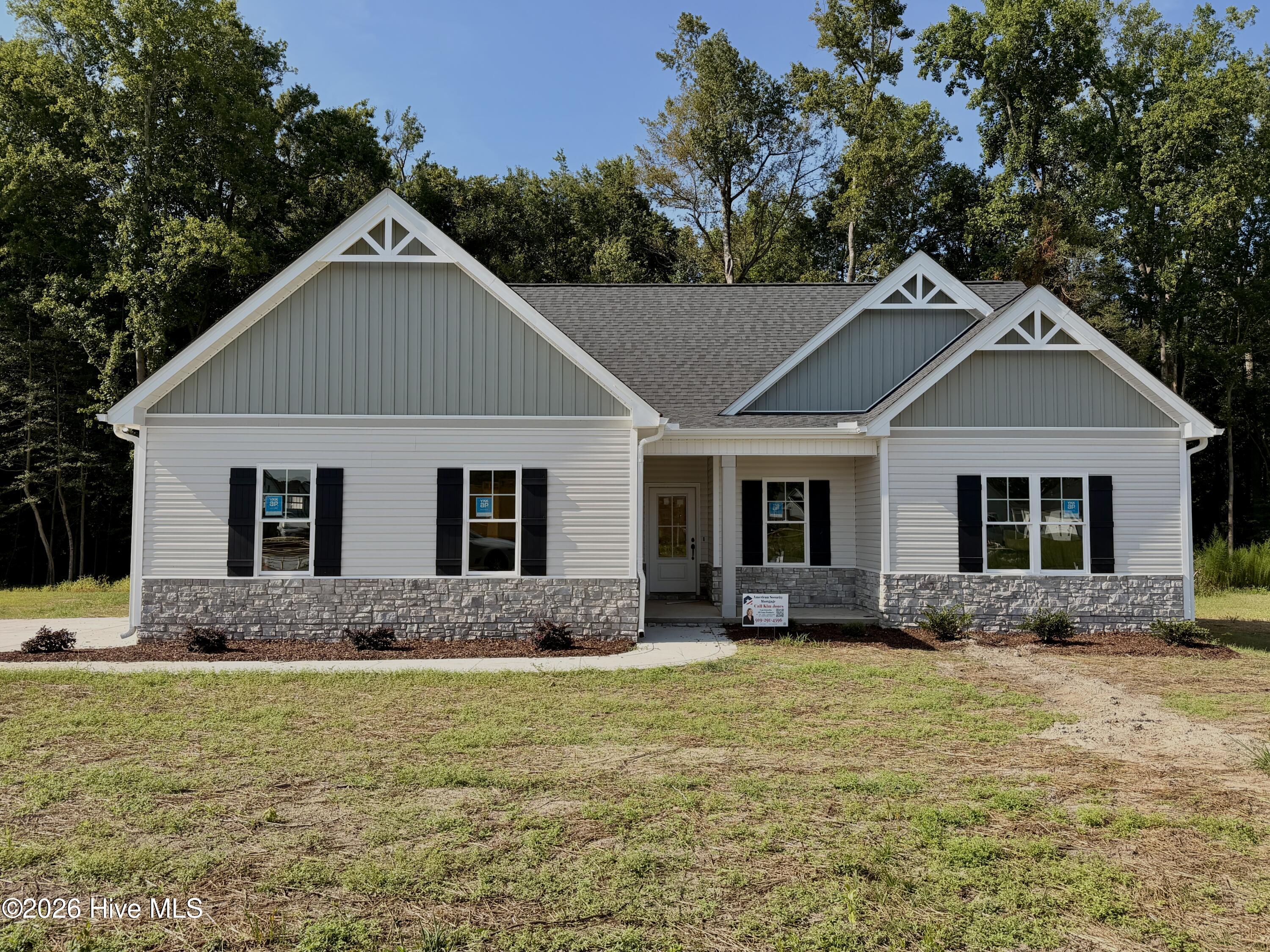 3704 Huntcliff Drive Property Photo 1