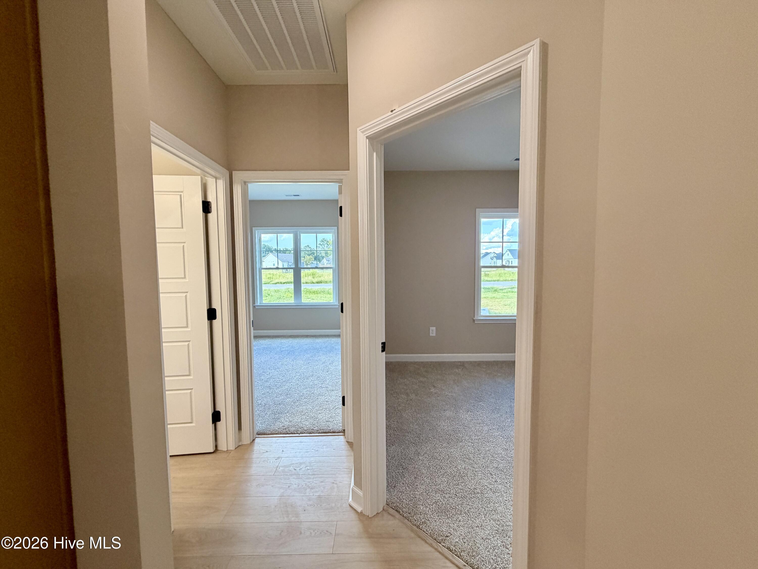 3704 Huntcliff Drive Property Photo 7